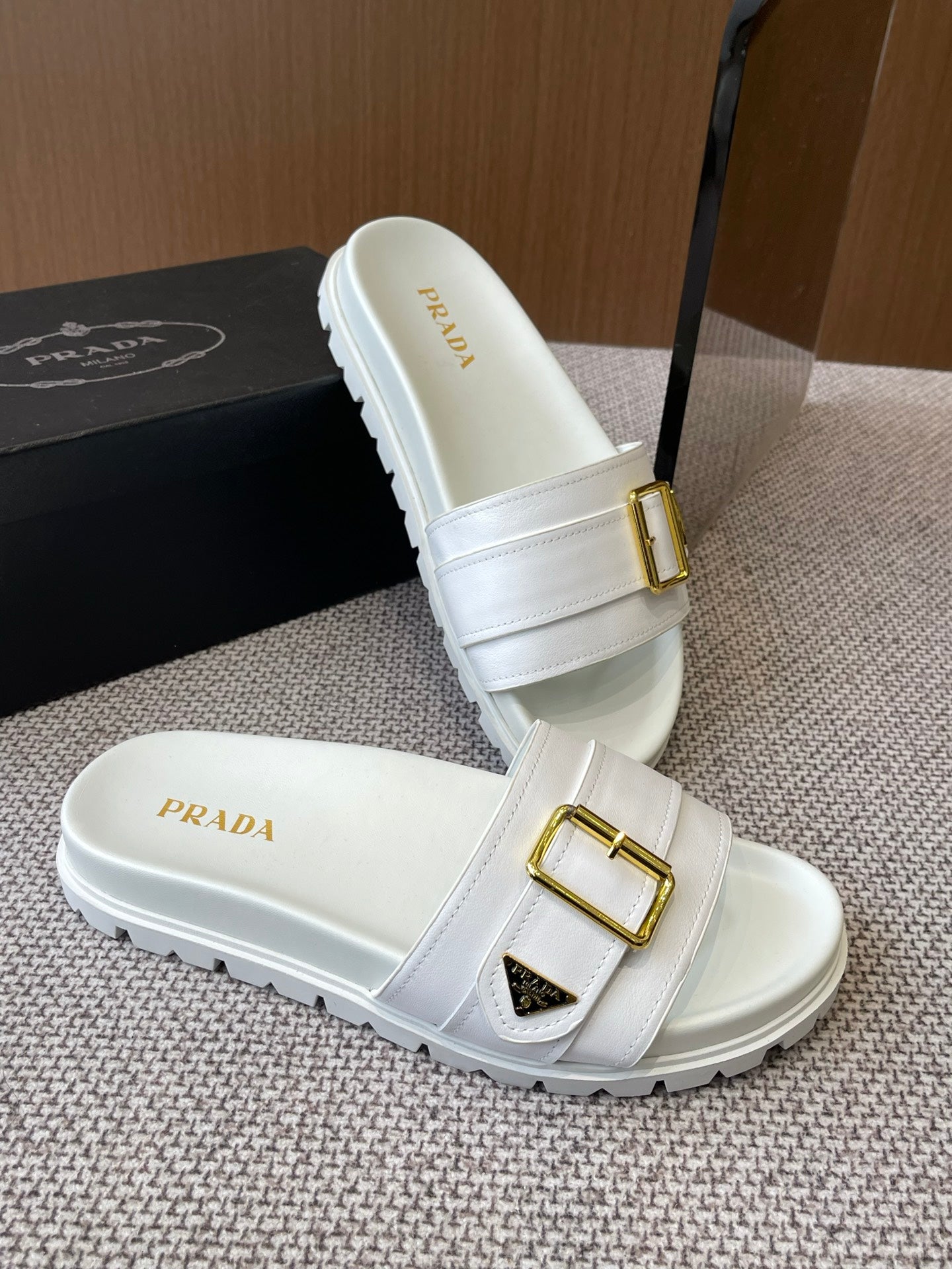 LuxluxHouse Best Quality Women Shoes Prada