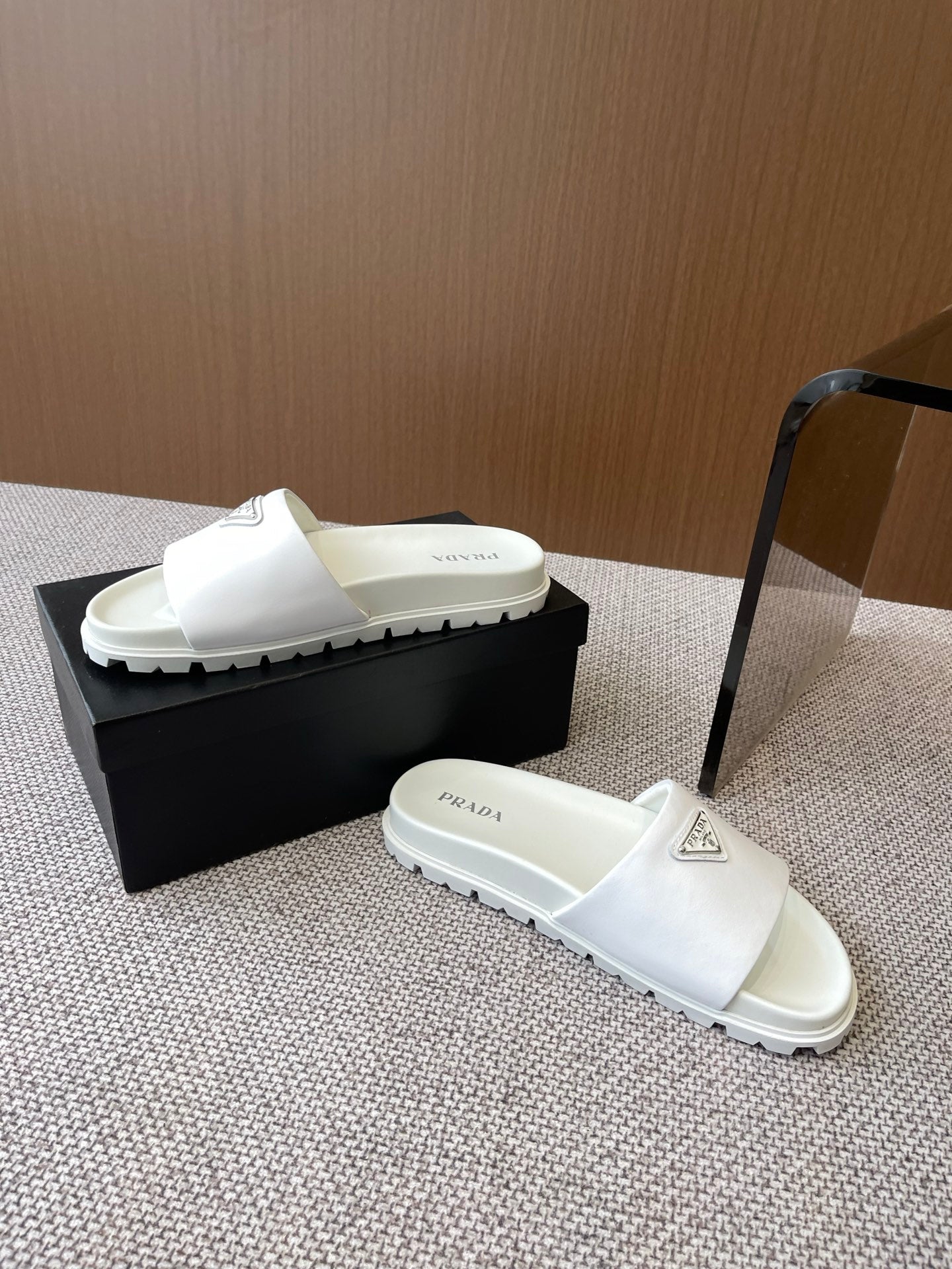 LuxluxHouse Best Quality Women Shoes Prada