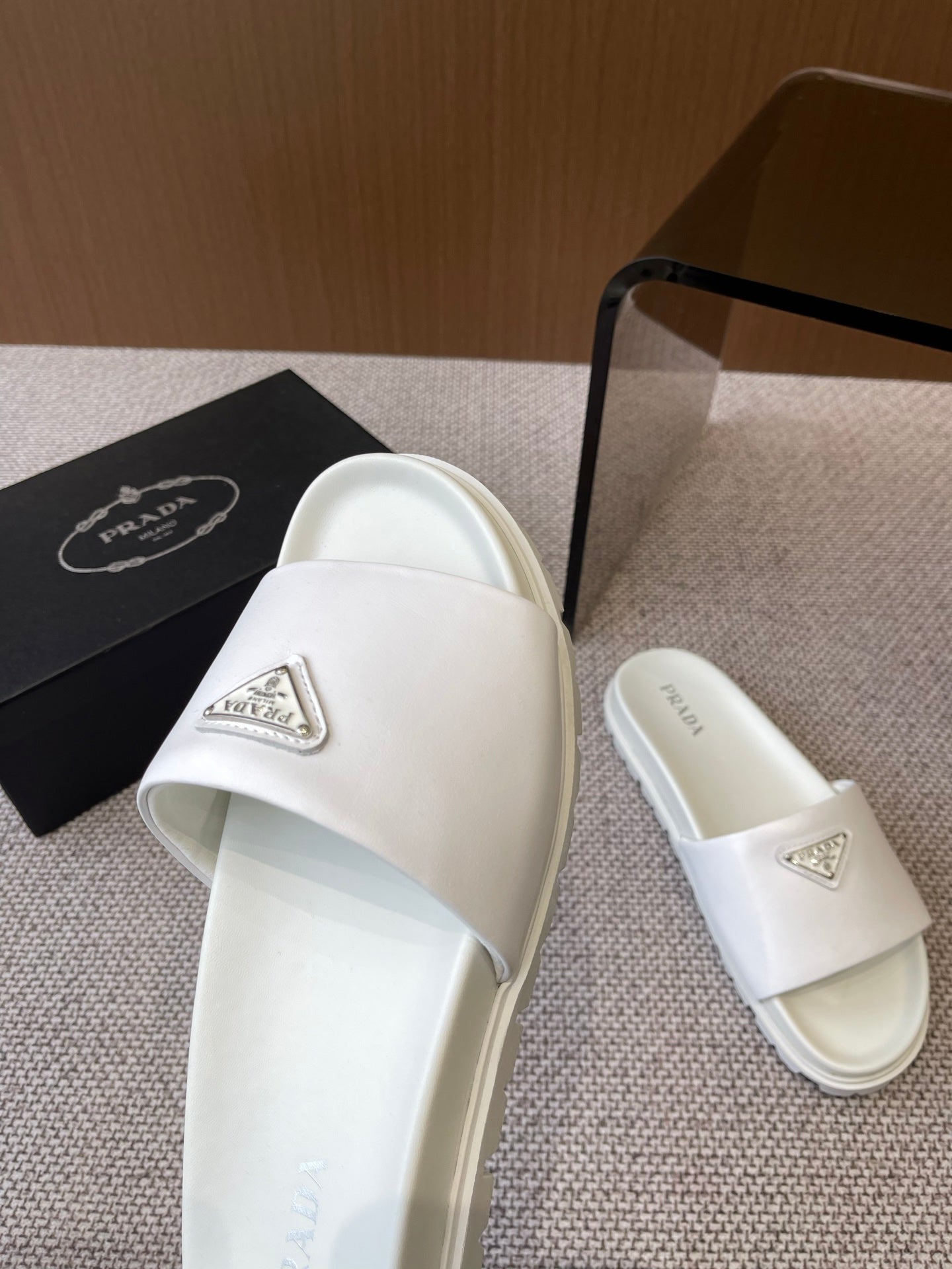 LuxluxHouse Best Quality Women Shoes Prada