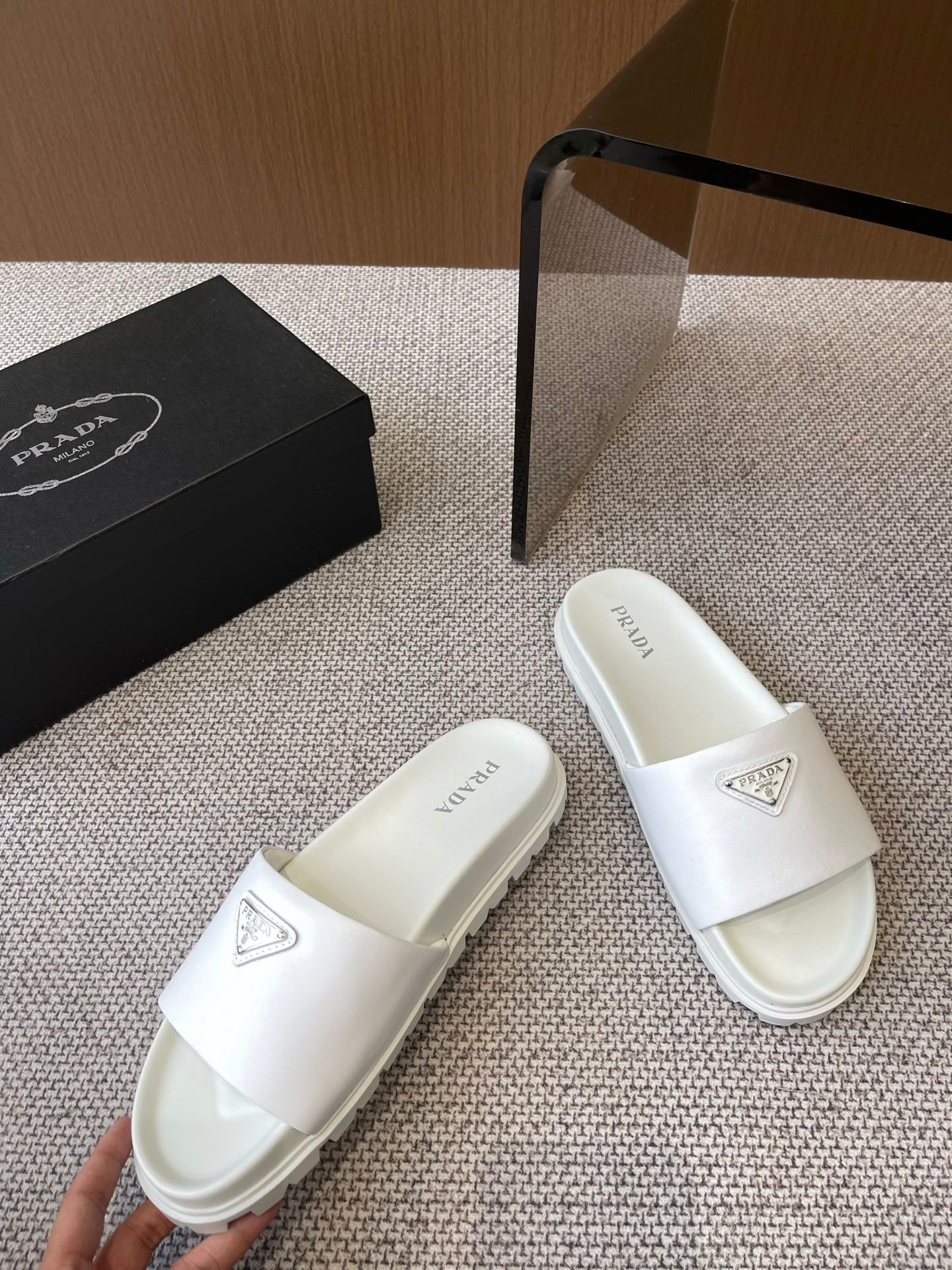 LuxluxHouse Best Quality Women Shoes Prada