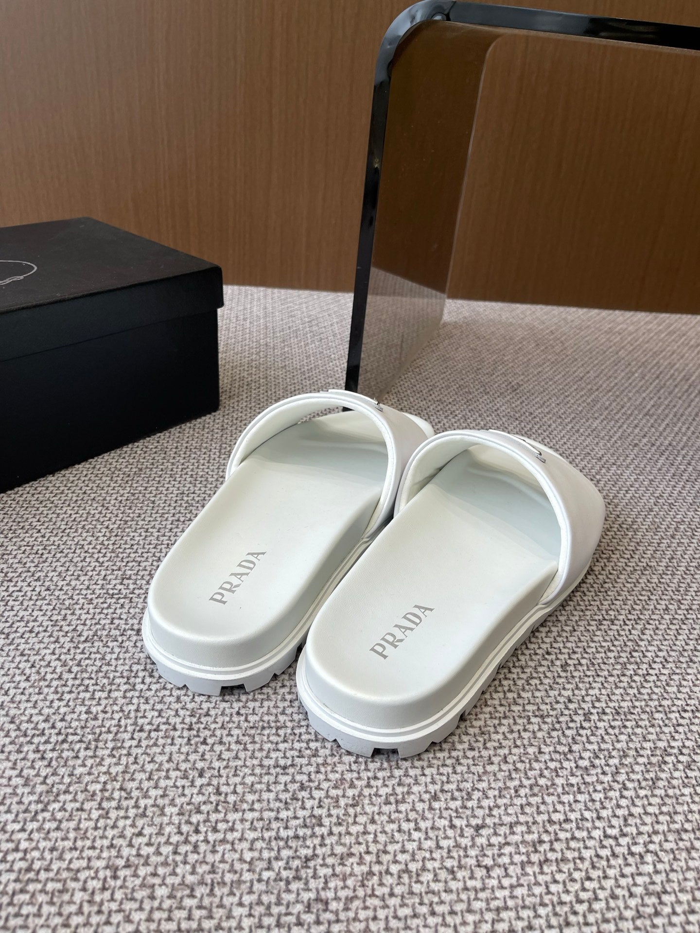 LuxluxHouse Best Quality Women Shoes Prada
