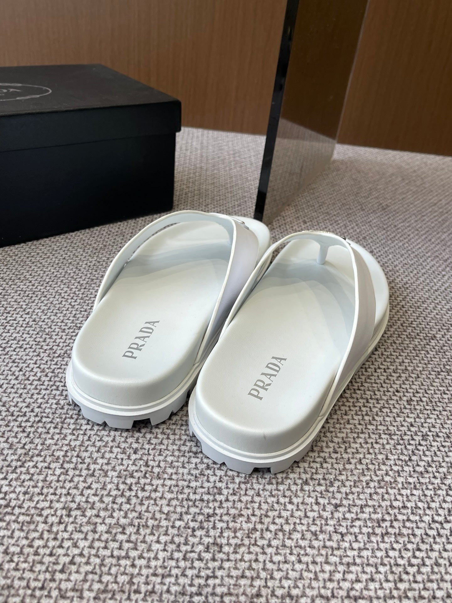 LuxluxHouse Best Quality Women Shoes Prada