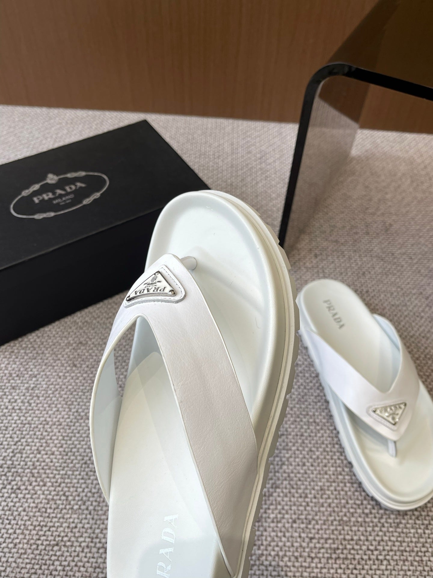 LuxluxHouse Best Quality Women Shoes Prada