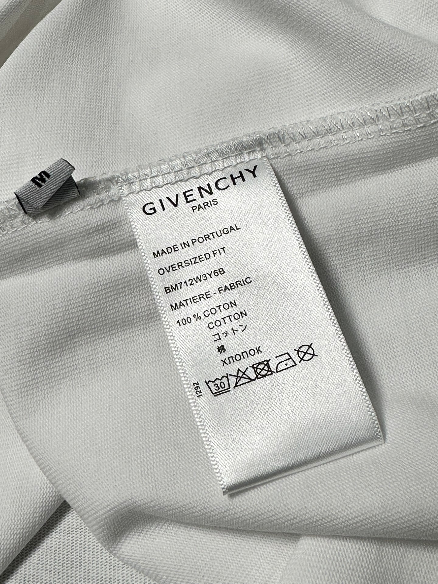 LuxluxHouse Best Quality Clothes Givenchy T-shirt