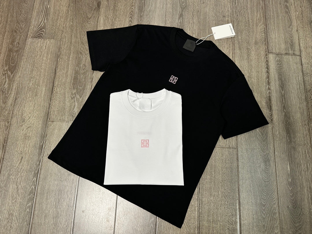 LuxluxHouse Best Quality Clothes Givenchy T-shirt