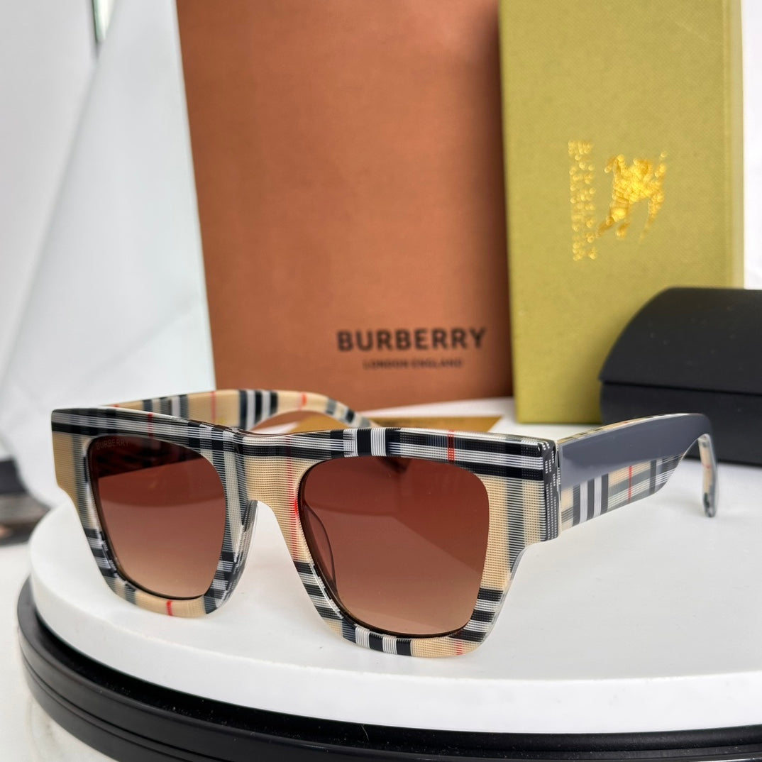 LuxluxHouse Best Quality Glasses Burberry