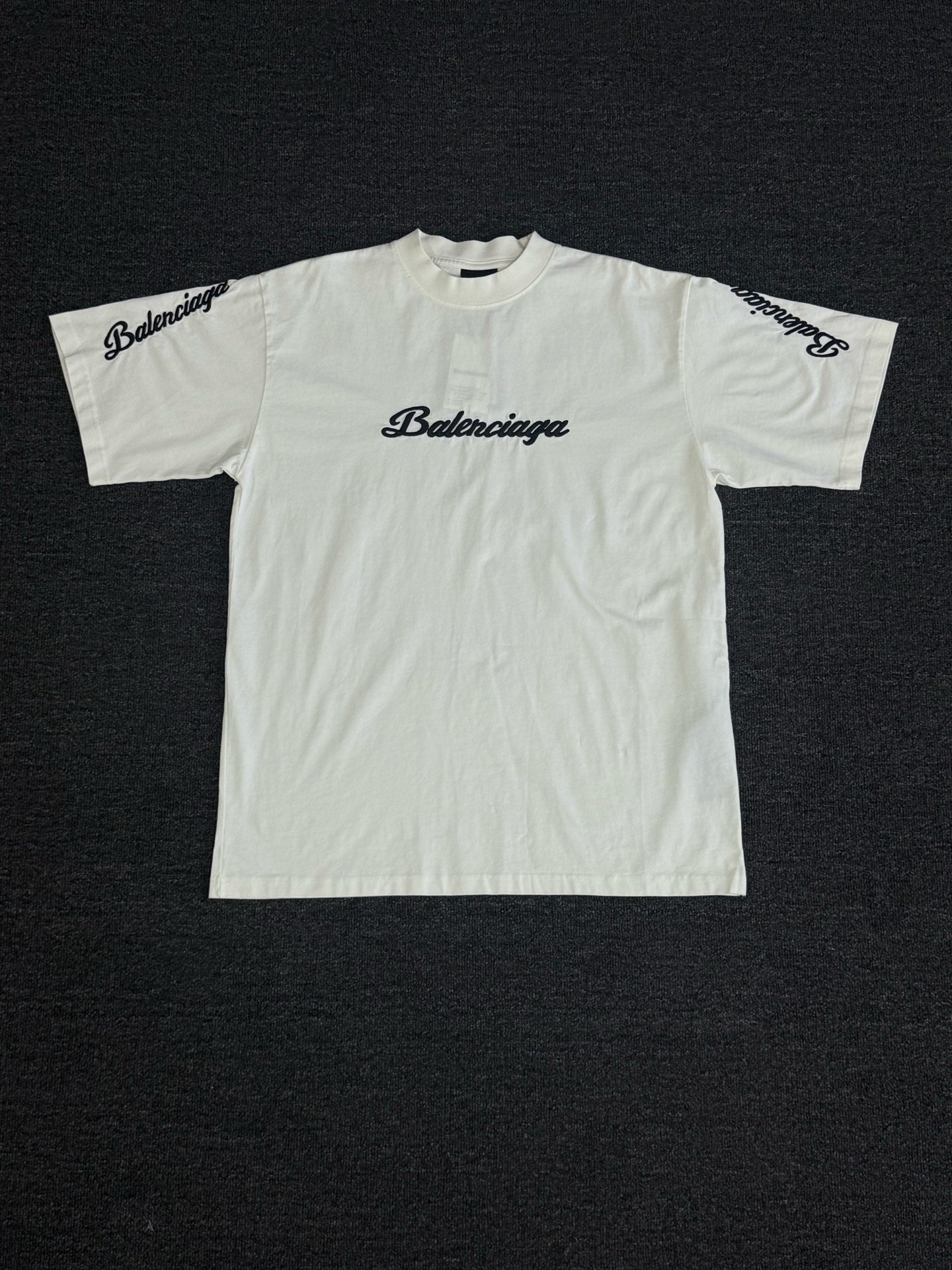 LuxluxHouse Best Quality Clothes Balenciaga T-shirt