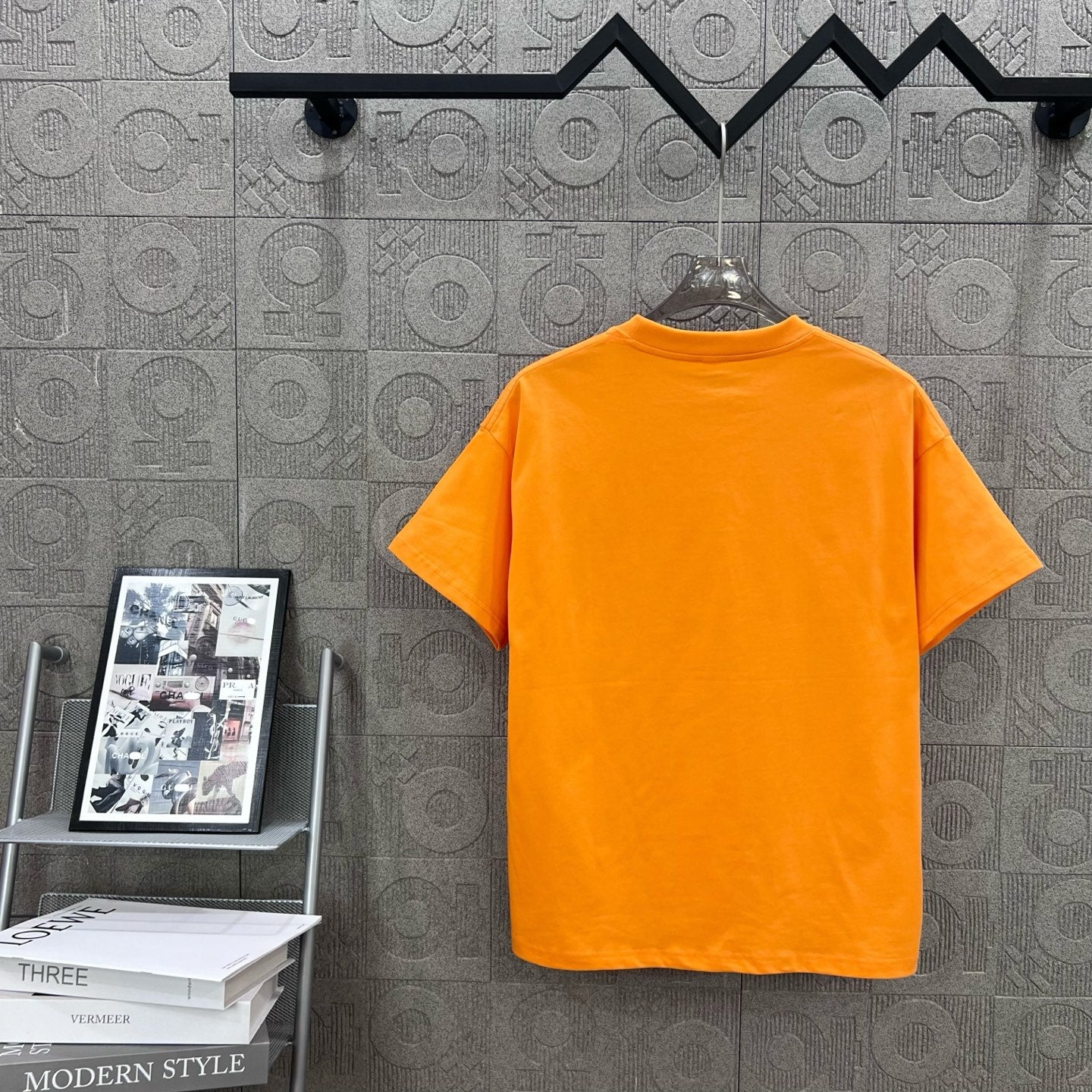 LuxluxHouse Best Quality Clothes T-shirt Loewe