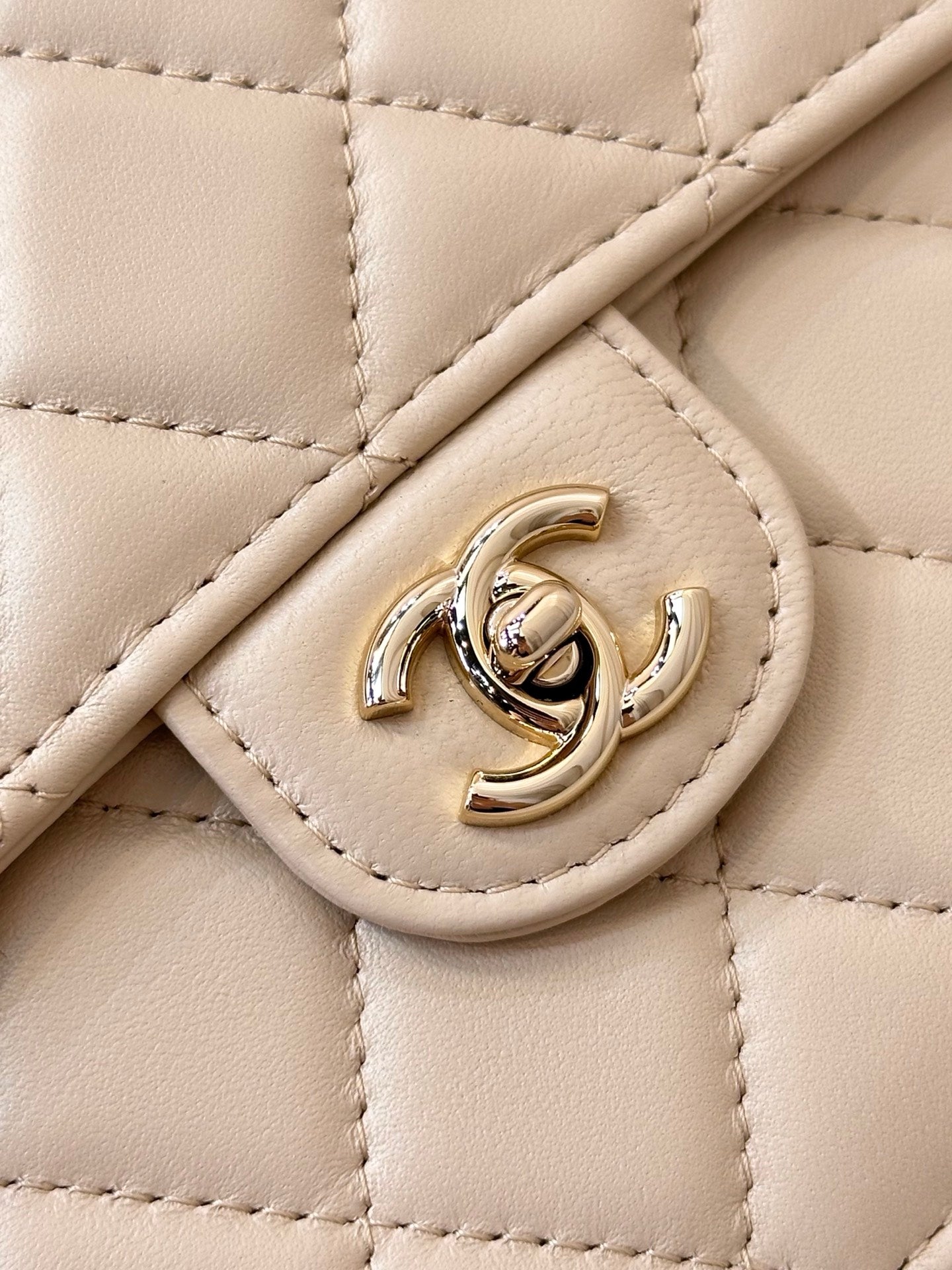 LuxluxHouse Best Quality Bags Chanel Women