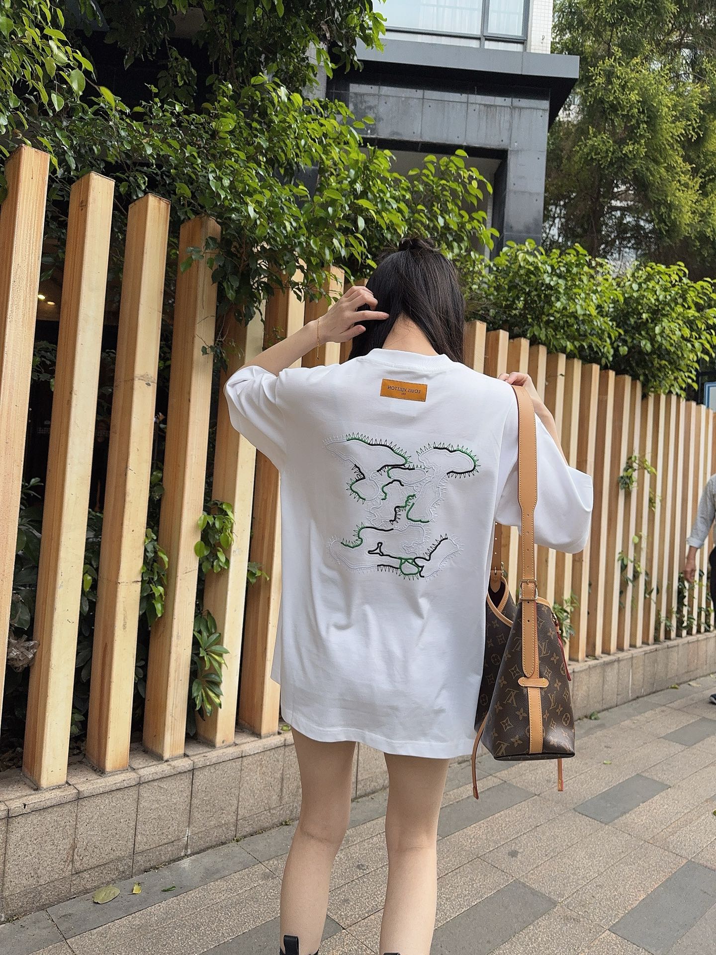 LuxluxHouse Best Quality Clothes T-shirt Louis Vuitton