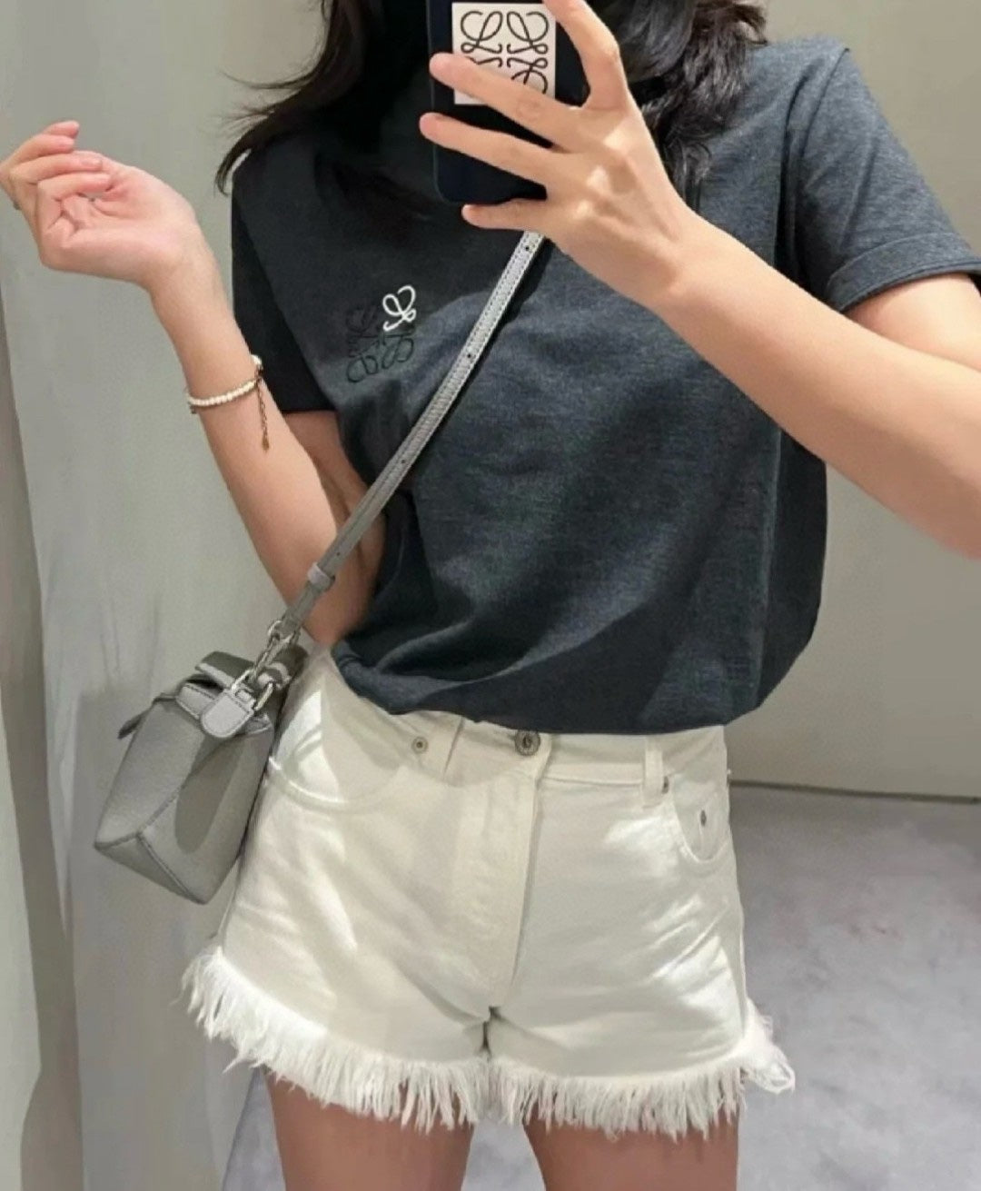 LuxluxHouse Best Quality Clothes T-shirt Loewe