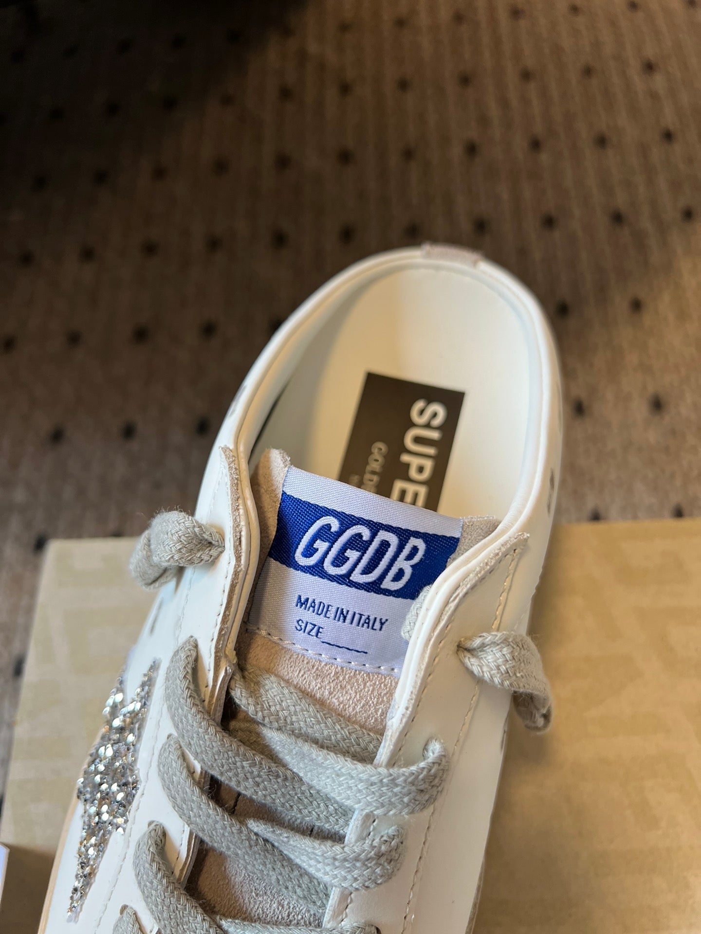 LuxluxHouse Best Quality Shoes Golden Goose