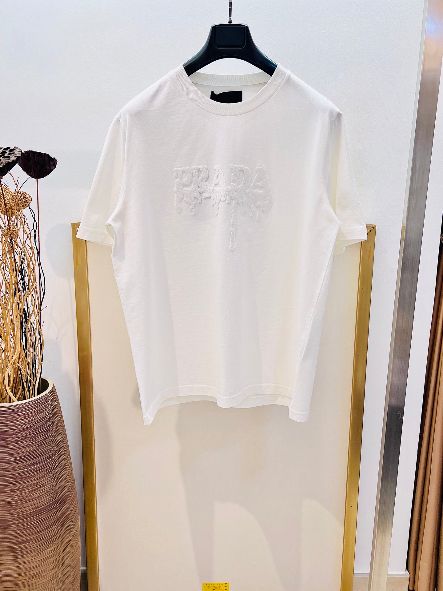 LuxluxHouse Best Quality Clothes T-shirt Prada