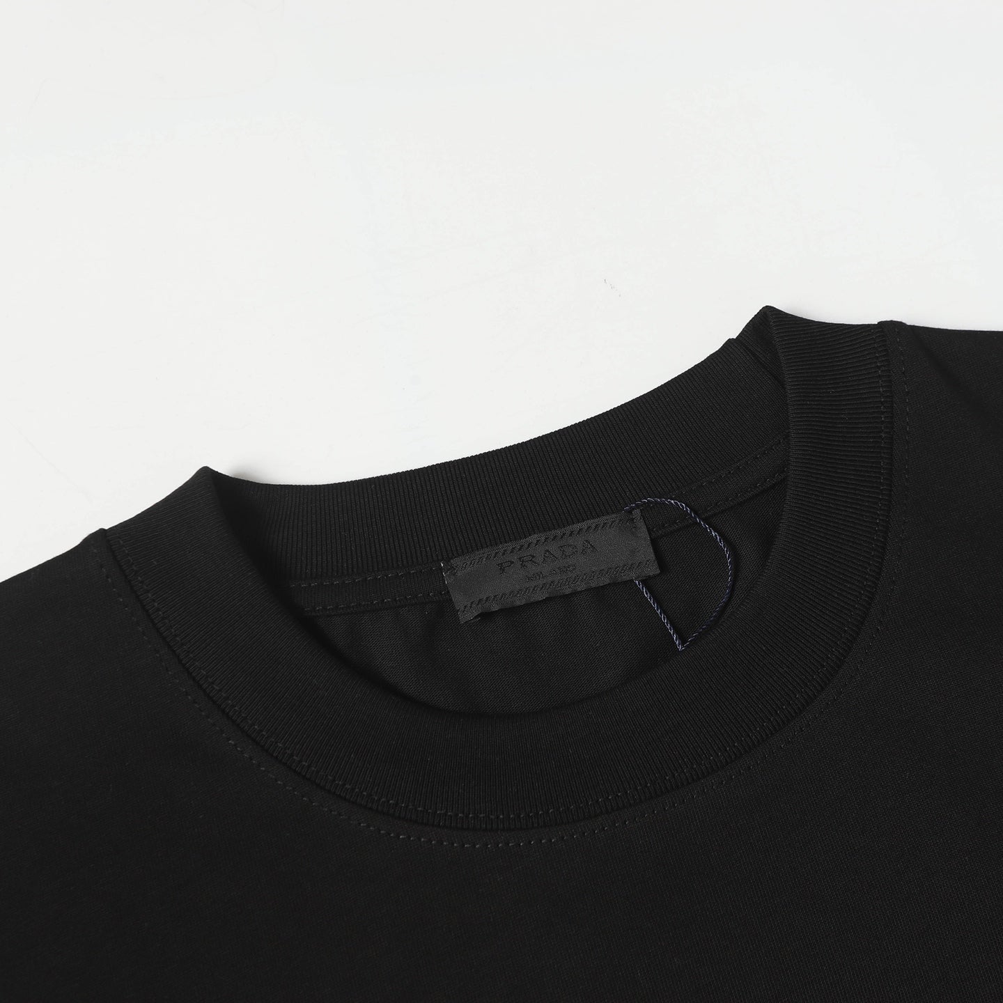 LuxluxHouse Best Quality Clothes T-shirt Prada