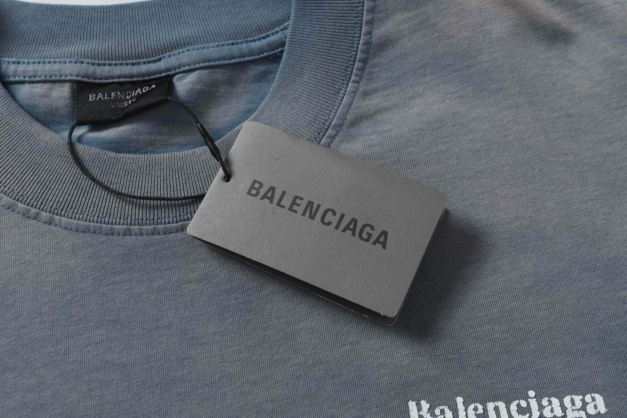 LuxluxHouse Best Quality Clothes Balenciaga T-shirt