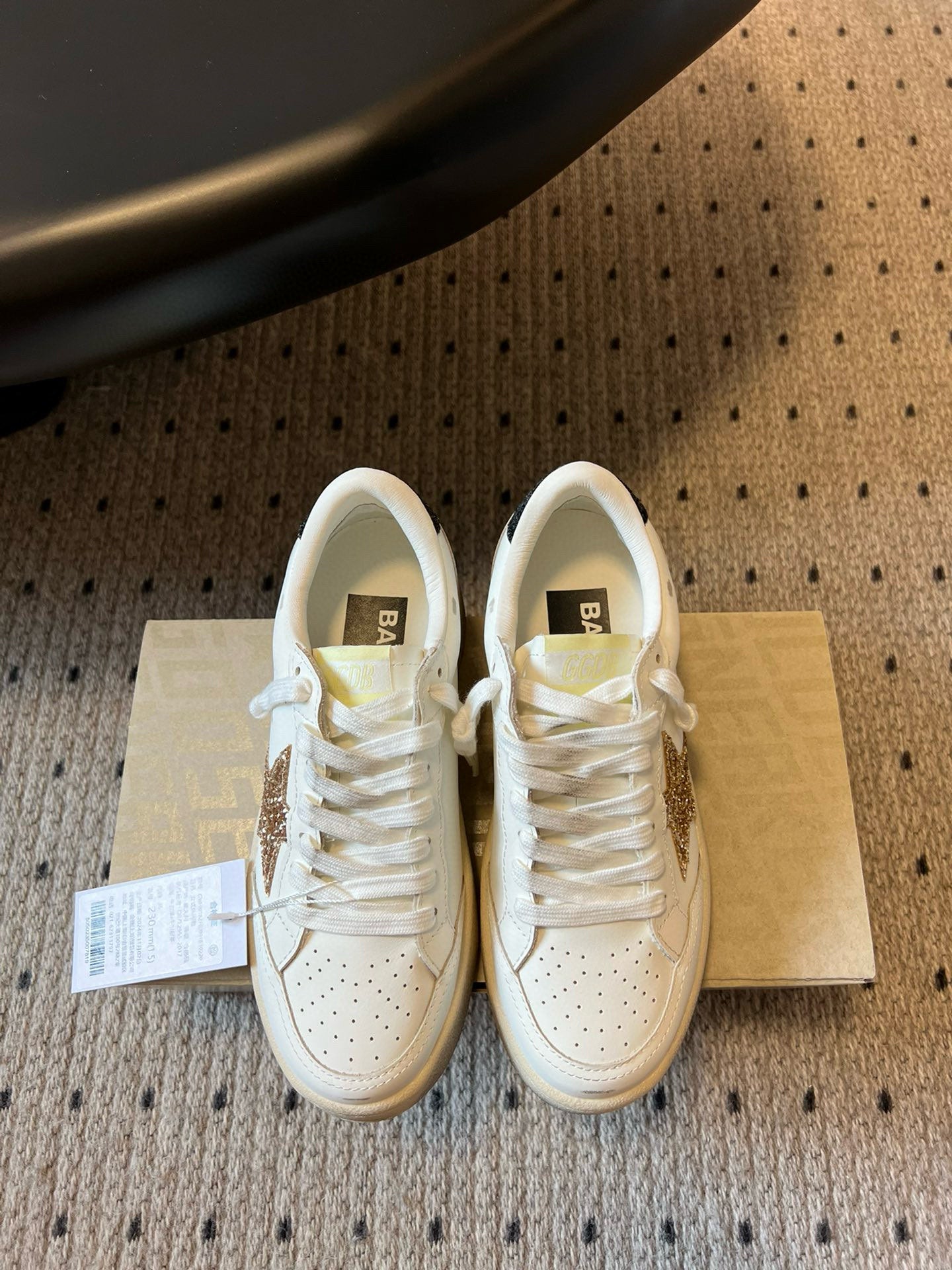 LuxluxHouse Best Quality Shoes Golden Goose