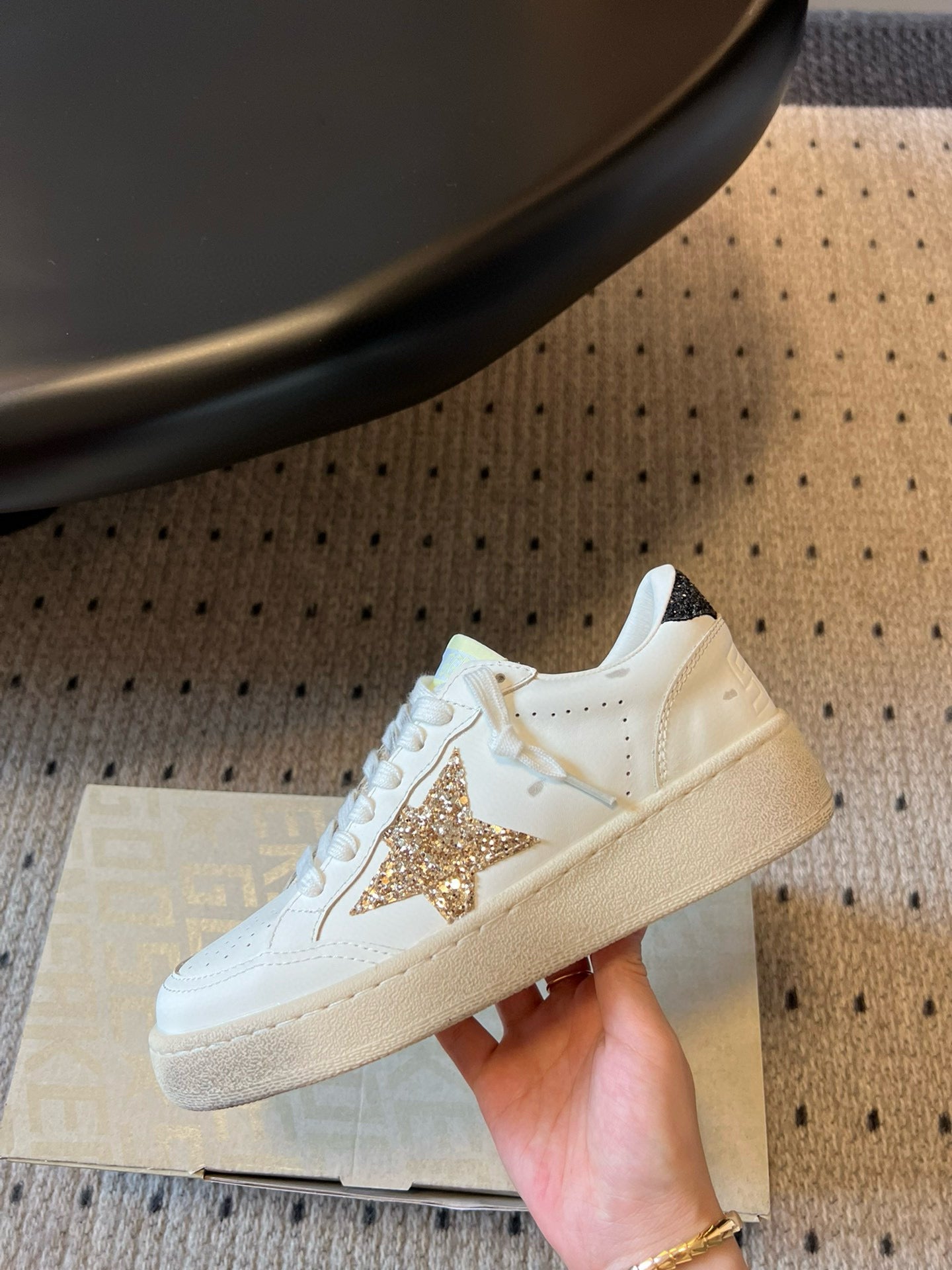 LuxluxHouse Best Quality Shoes Golden Goose