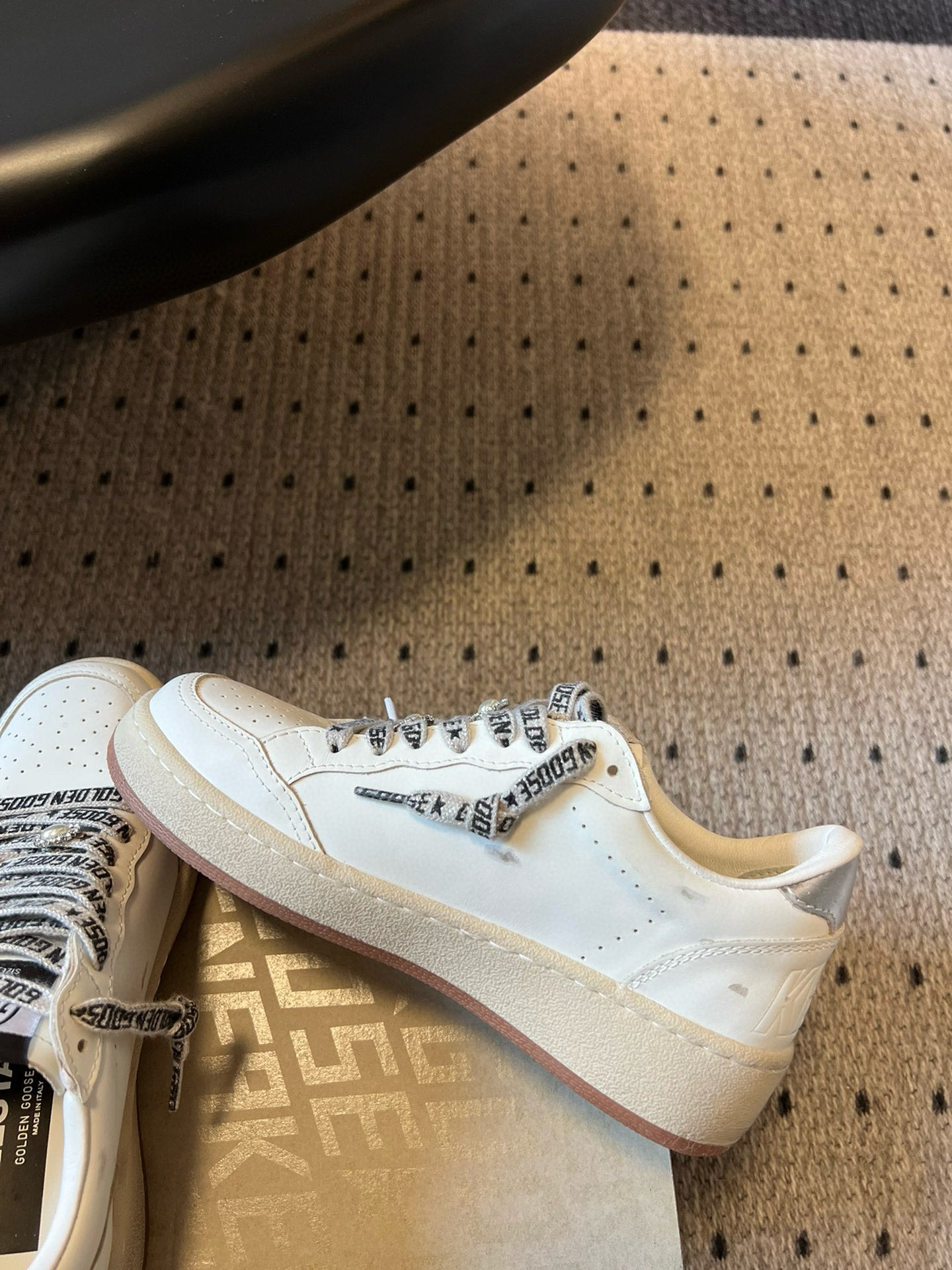 LuxluxHouse Best Quality Shoes Golden Goose