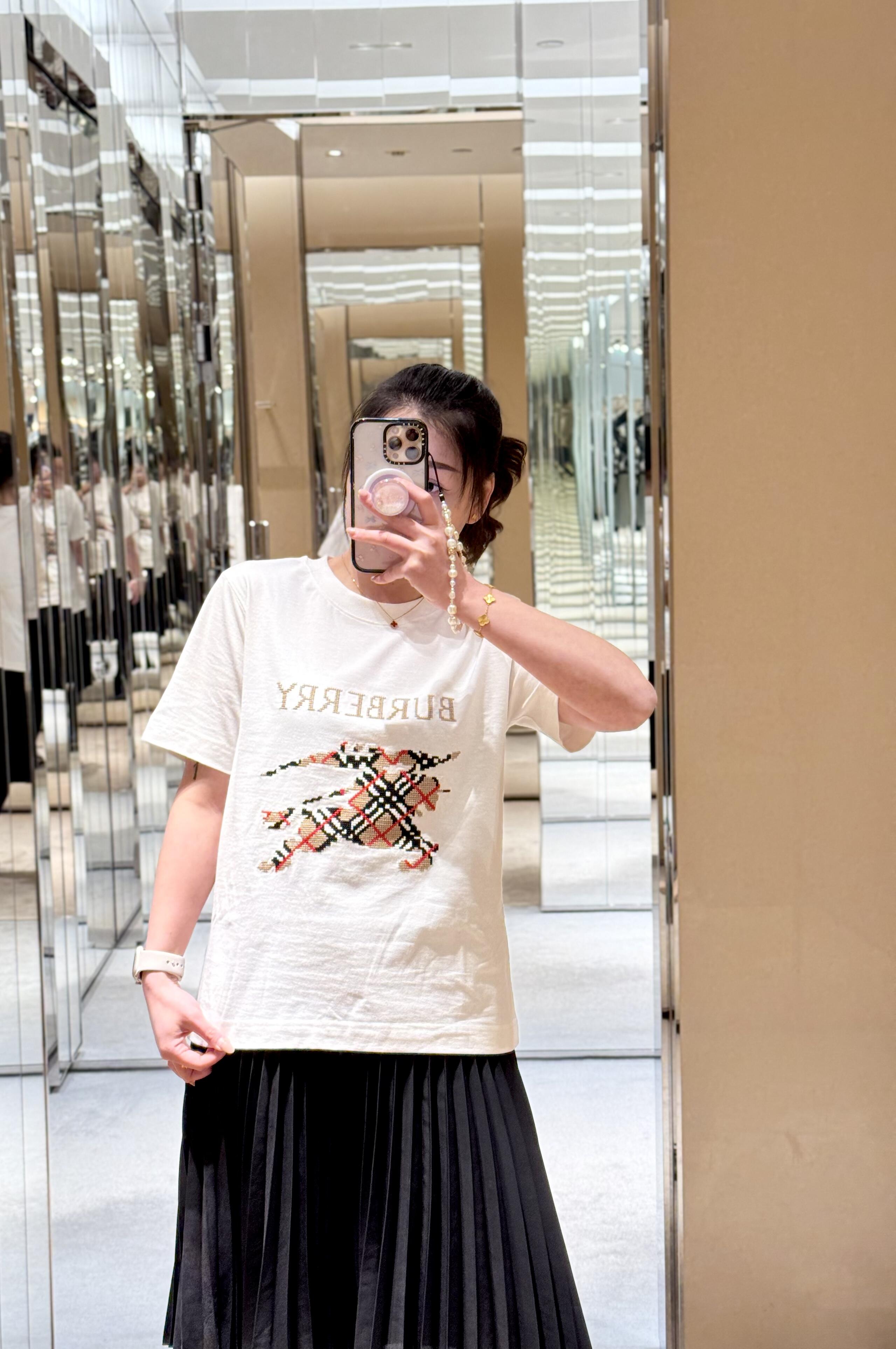 LuxluxHouse Best Quality Clothes Burberry T-shirt