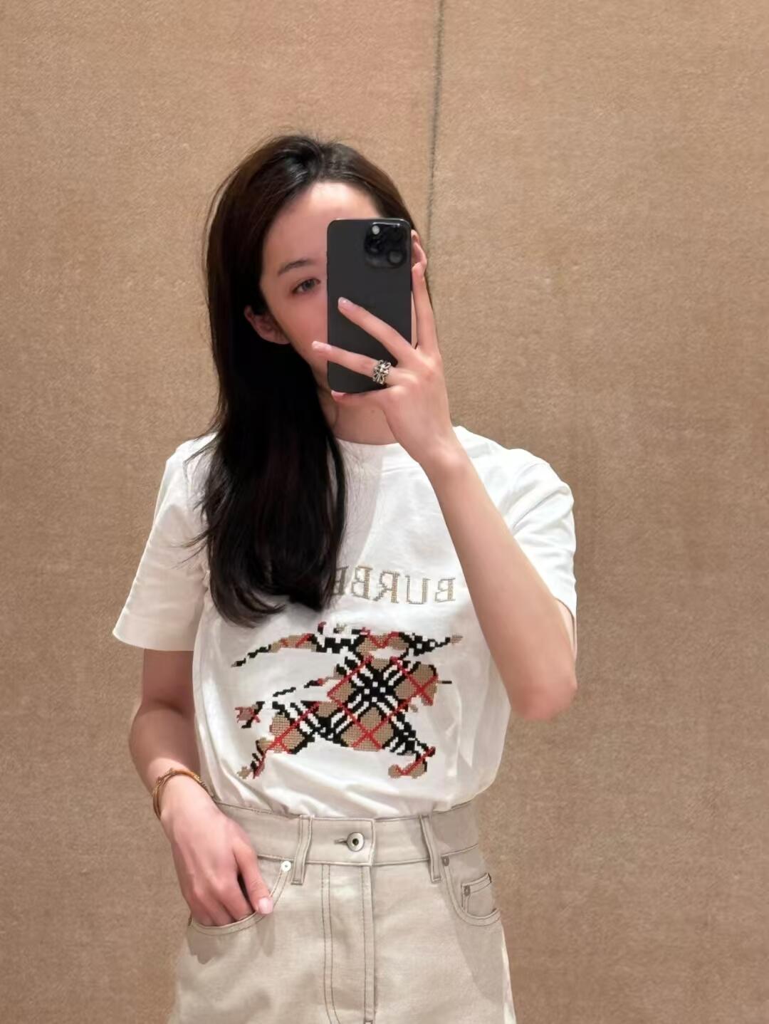 LuxluxHouse Best Quality Clothes Burberry T-shirt