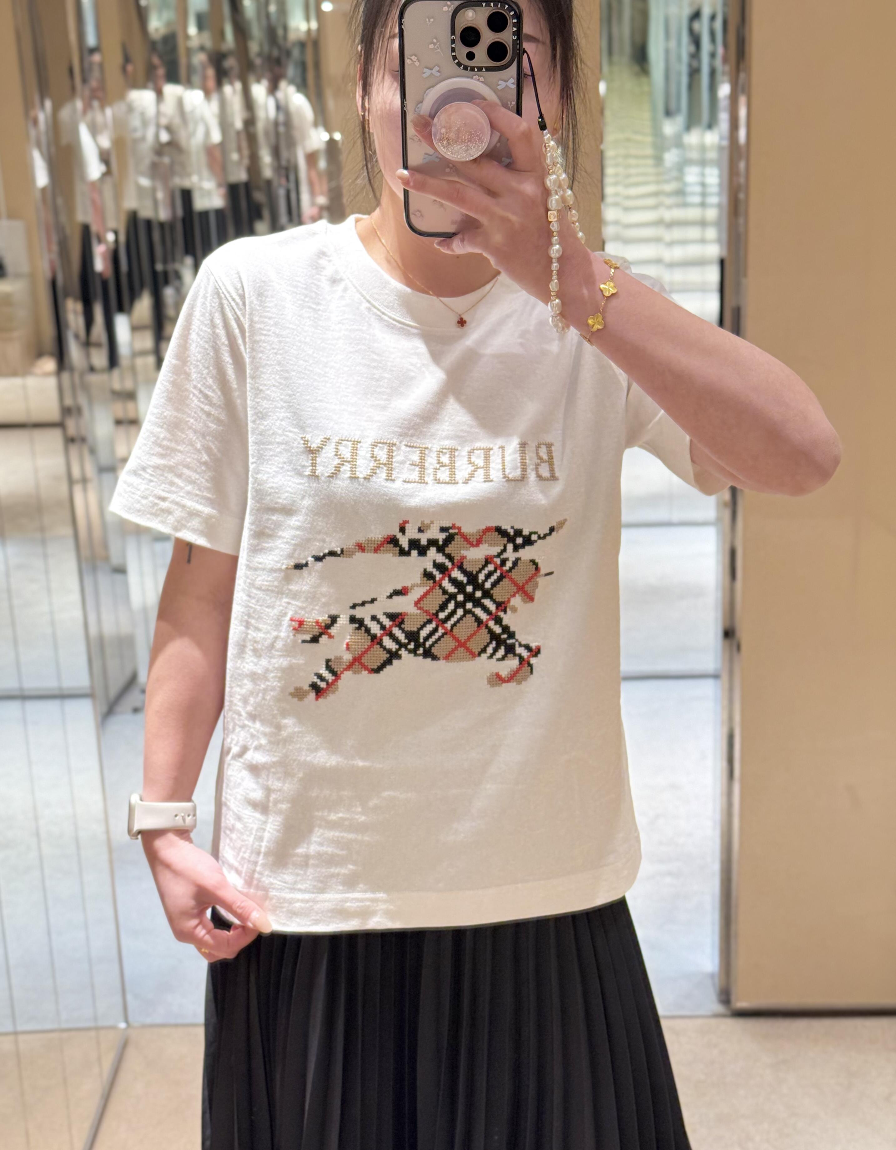 LuxluxHouse Best Quality Clothes Burberry T-shirt