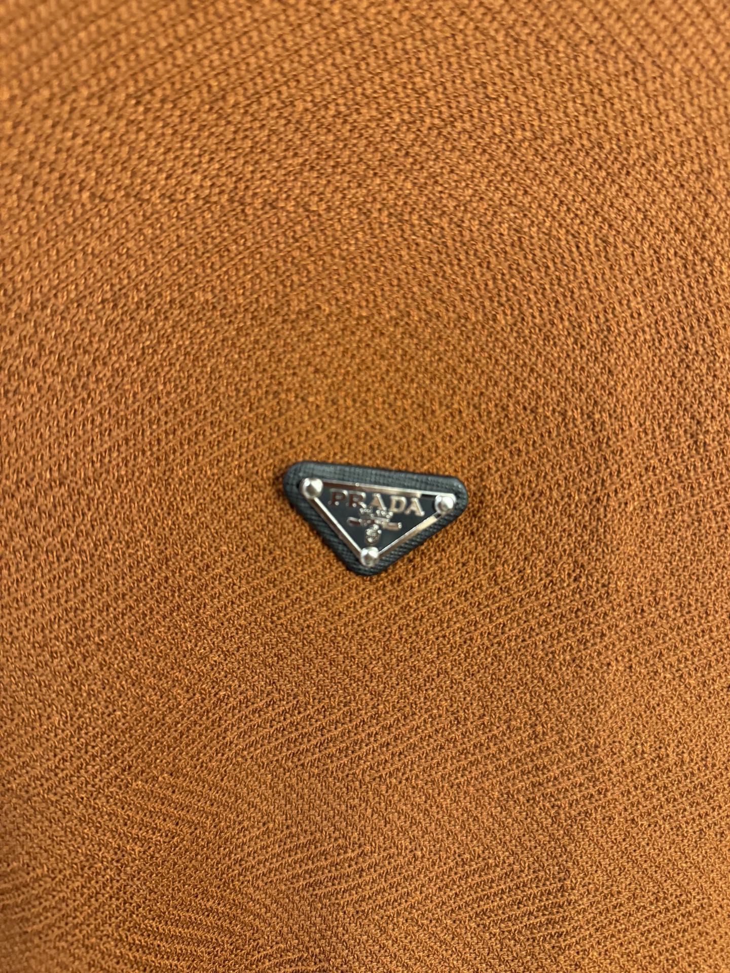 LuxluxHouse Best Quality Clothes Shirts&Polo Prada