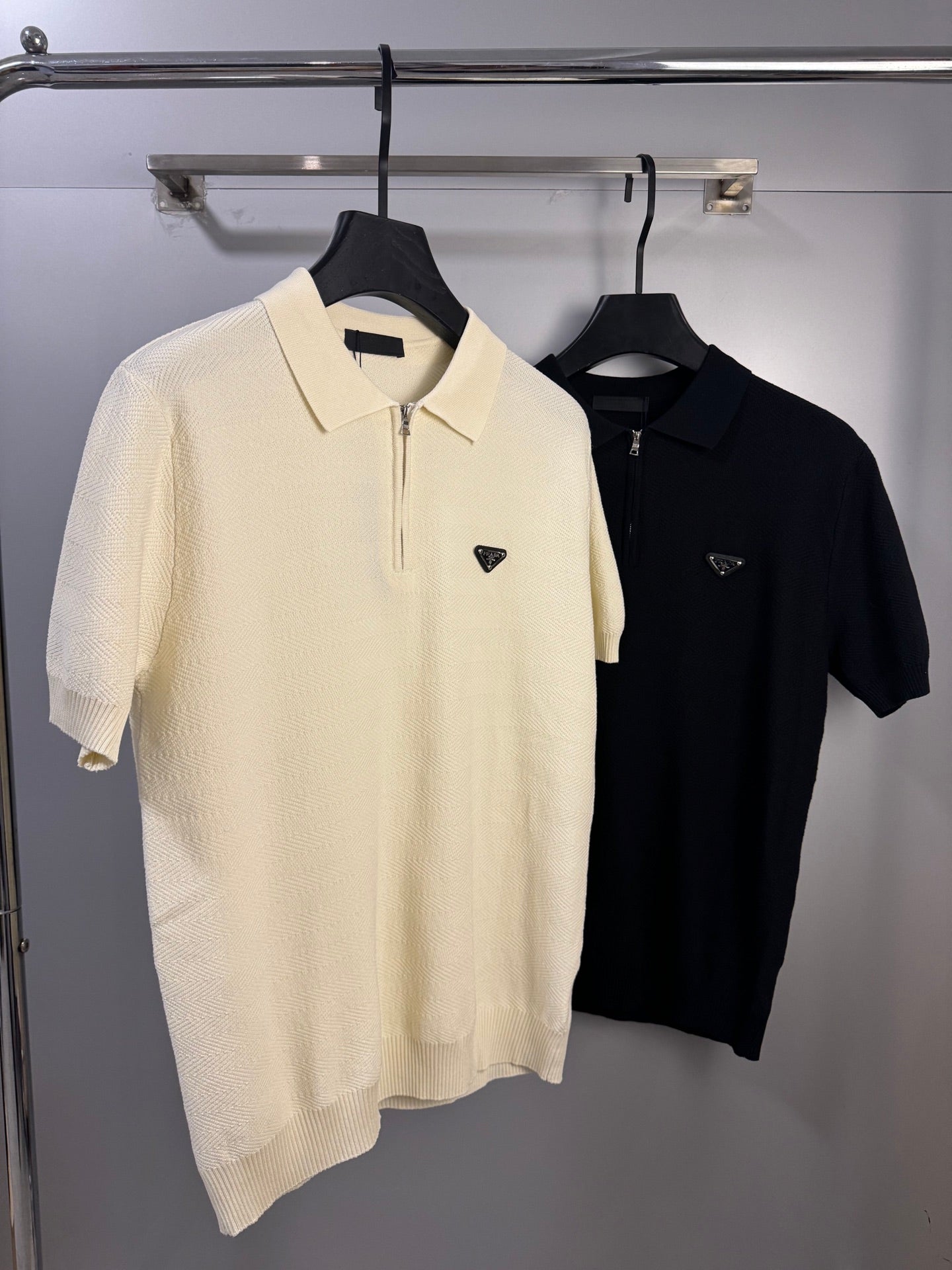 LuxluxHouse Best Quality Clothes Shirts&Polo Prada
