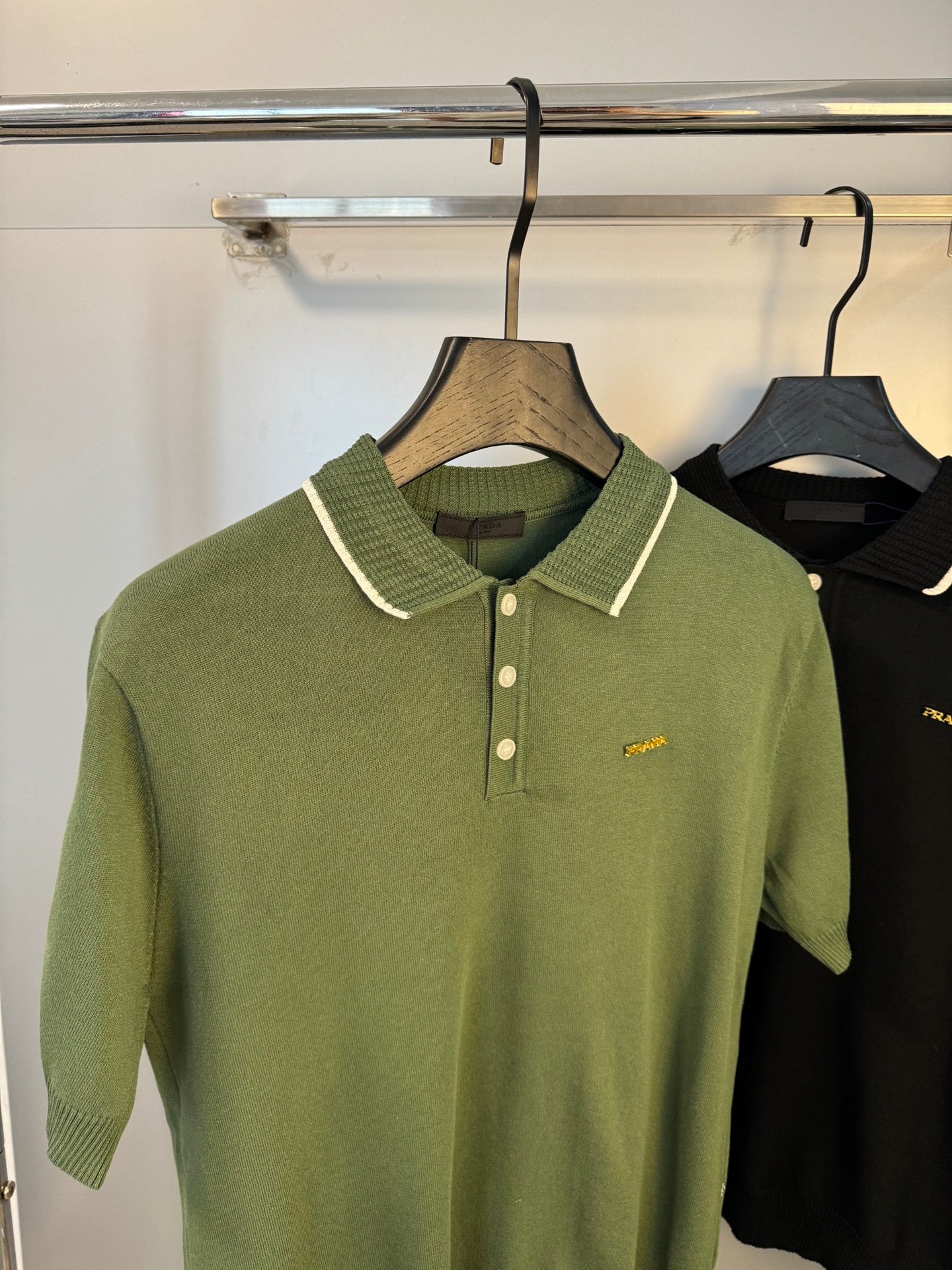 LuxluxHouse Best Quality Clothes Shirts&Polo Prada