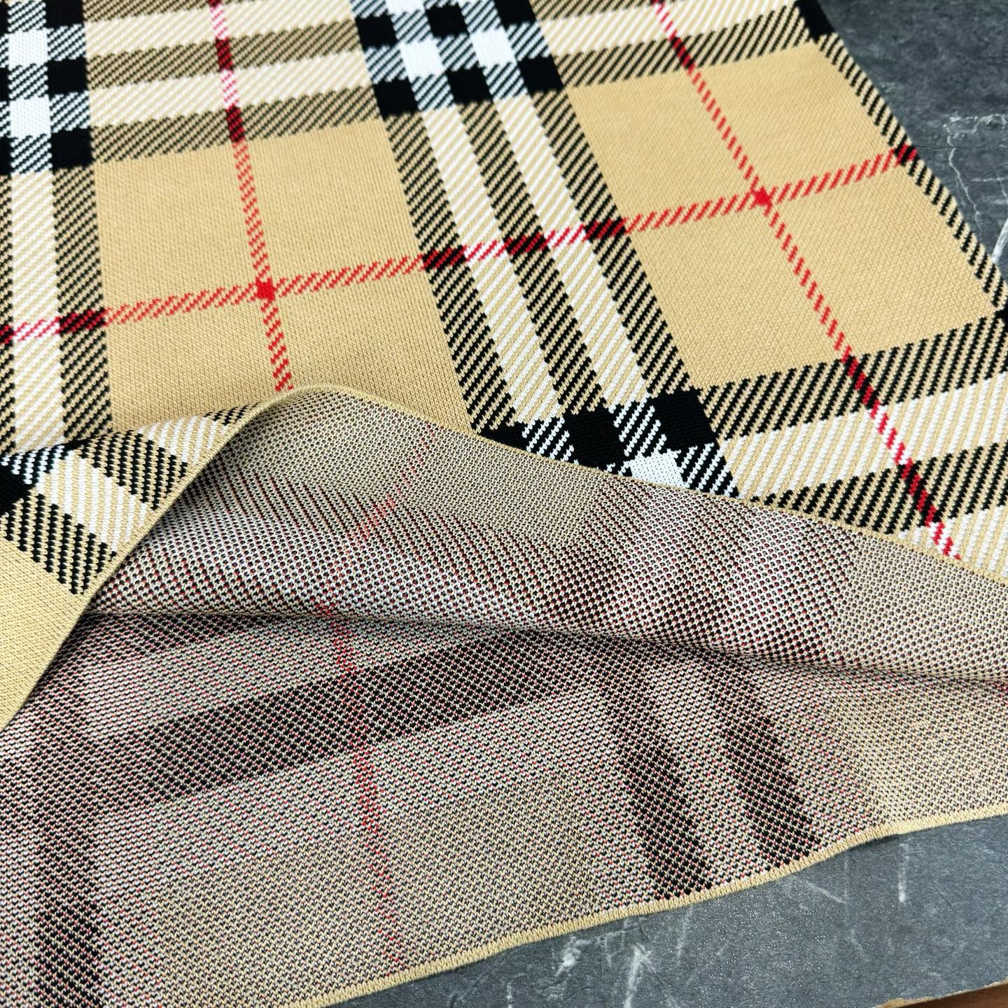 LuxluxHouse Best Quality Clothes Burberry T-shirt