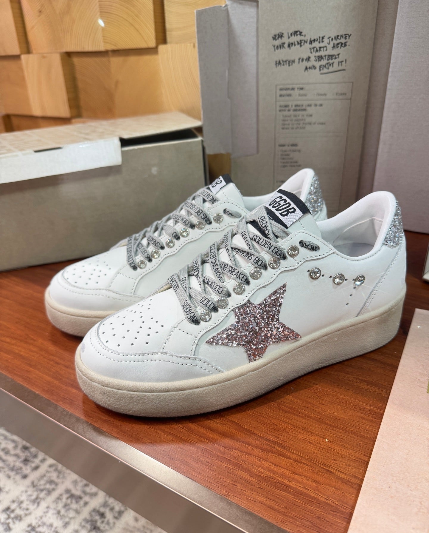 LuxluxHouse Best Quality Shoes Golden Goose
