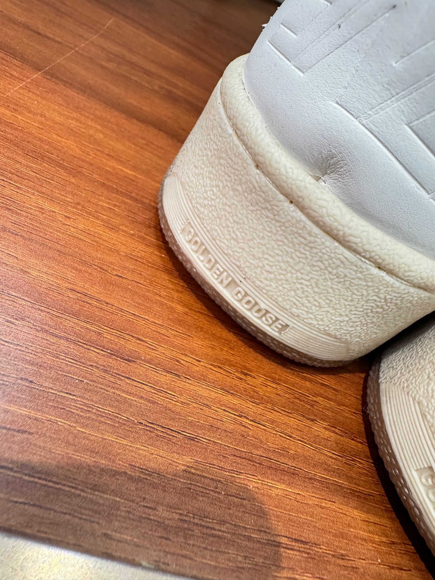 LuxluxHouse Best Quality Shoes Golden Goose