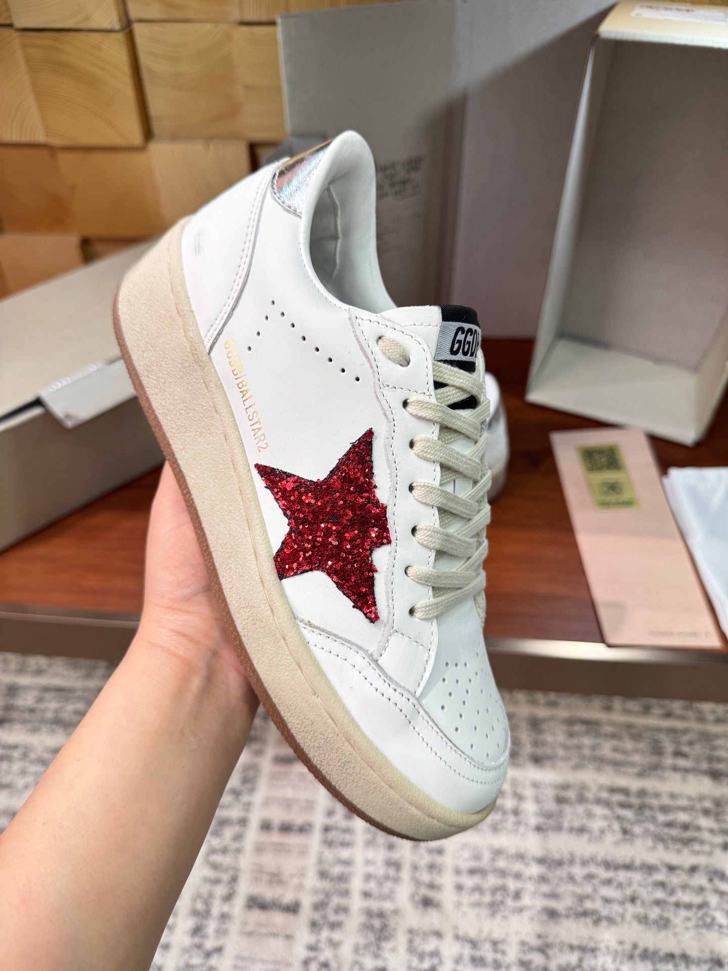 LuxluxHouse Best Quality Shoes Golden Goose
