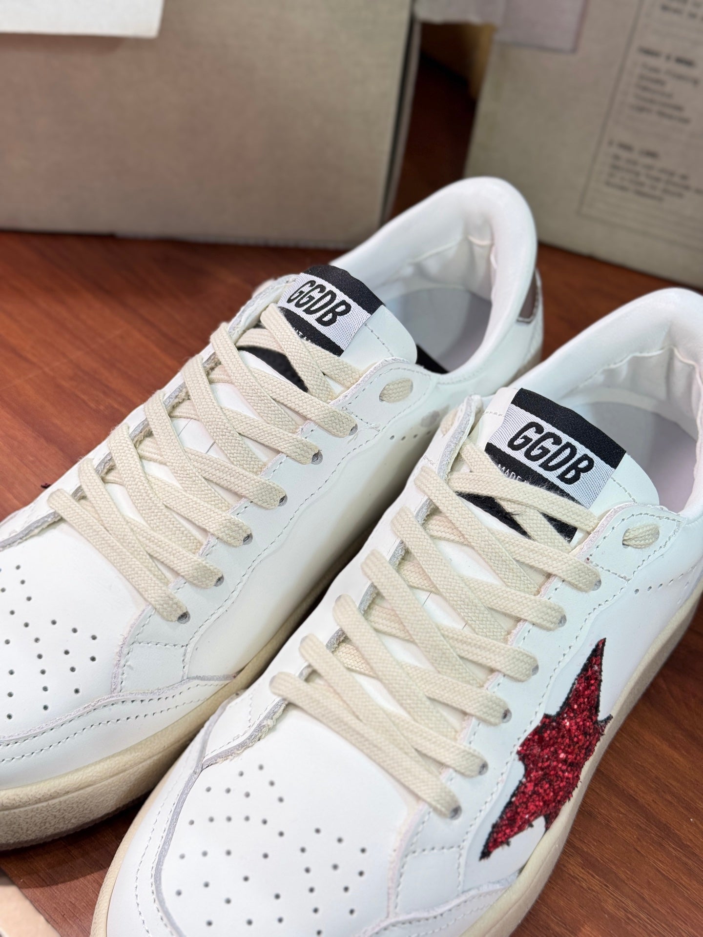 LuxluxHouse Best Quality Shoes Golden Goose