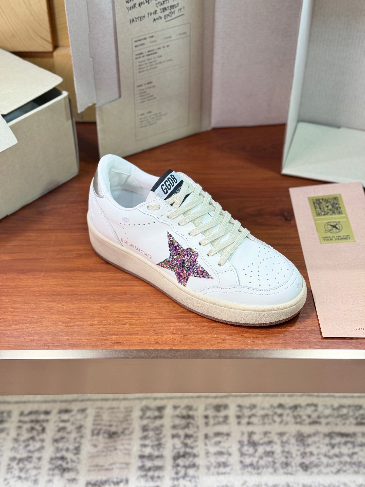 LuxluxHouse Best Quality Shoes Golden Goose