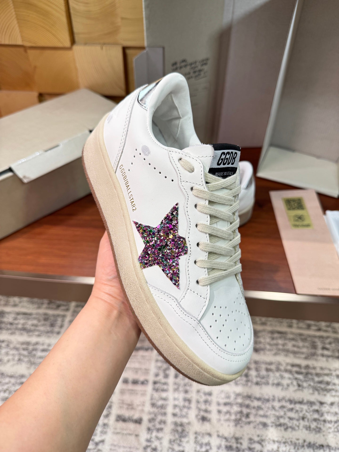 LuxluxHouse Best Quality Shoes Golden Goose