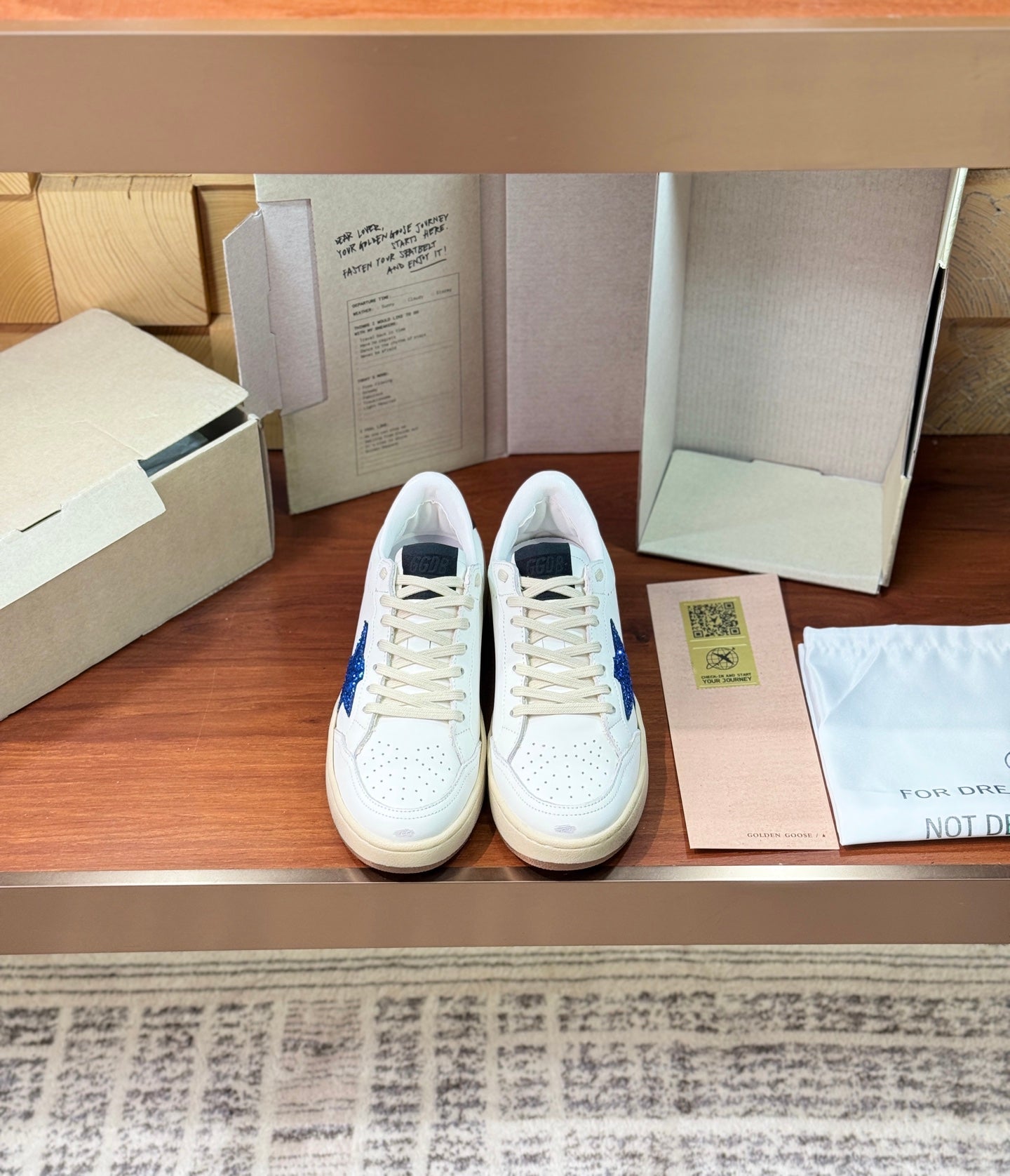 LuxluxHouse Best Quality Shoes Golden Goose