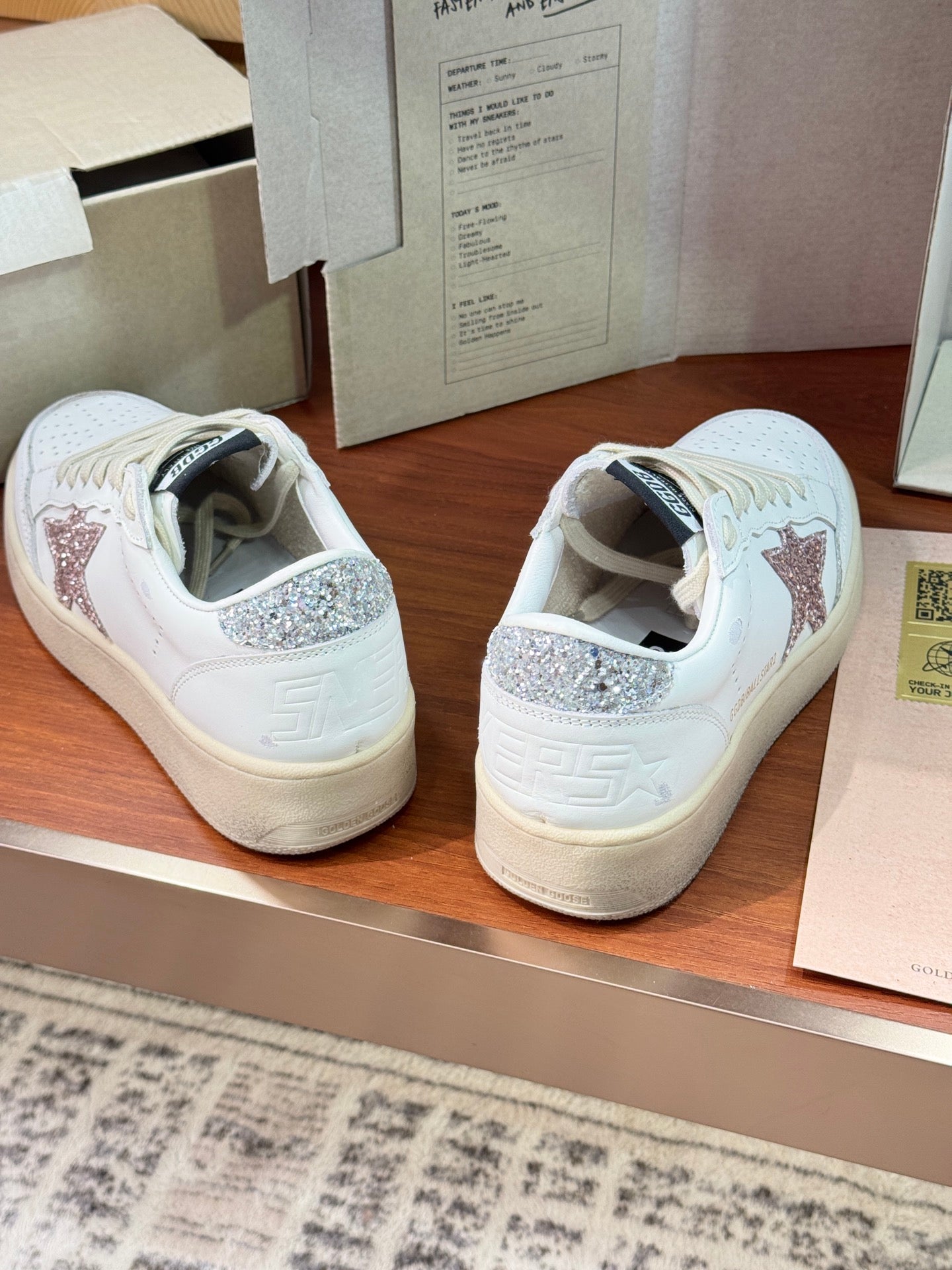 LuxluxHouse Best Quality Shoes Golden Goose