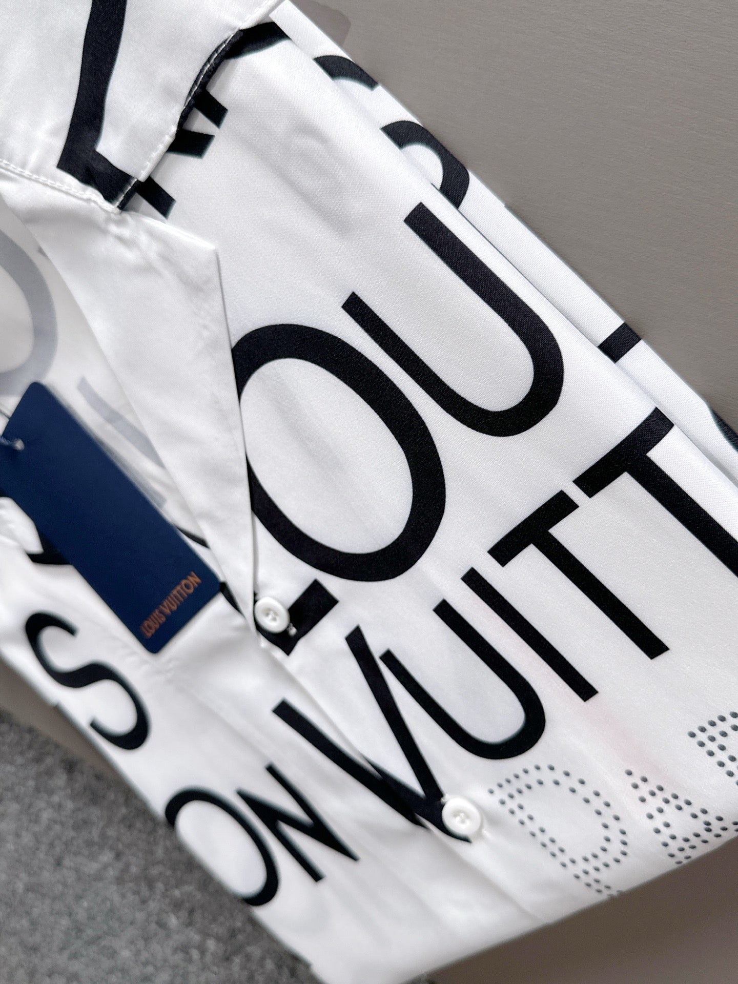 LuxluxHouse Best Quality Clothes Shirts&Polo Louis Vuitton