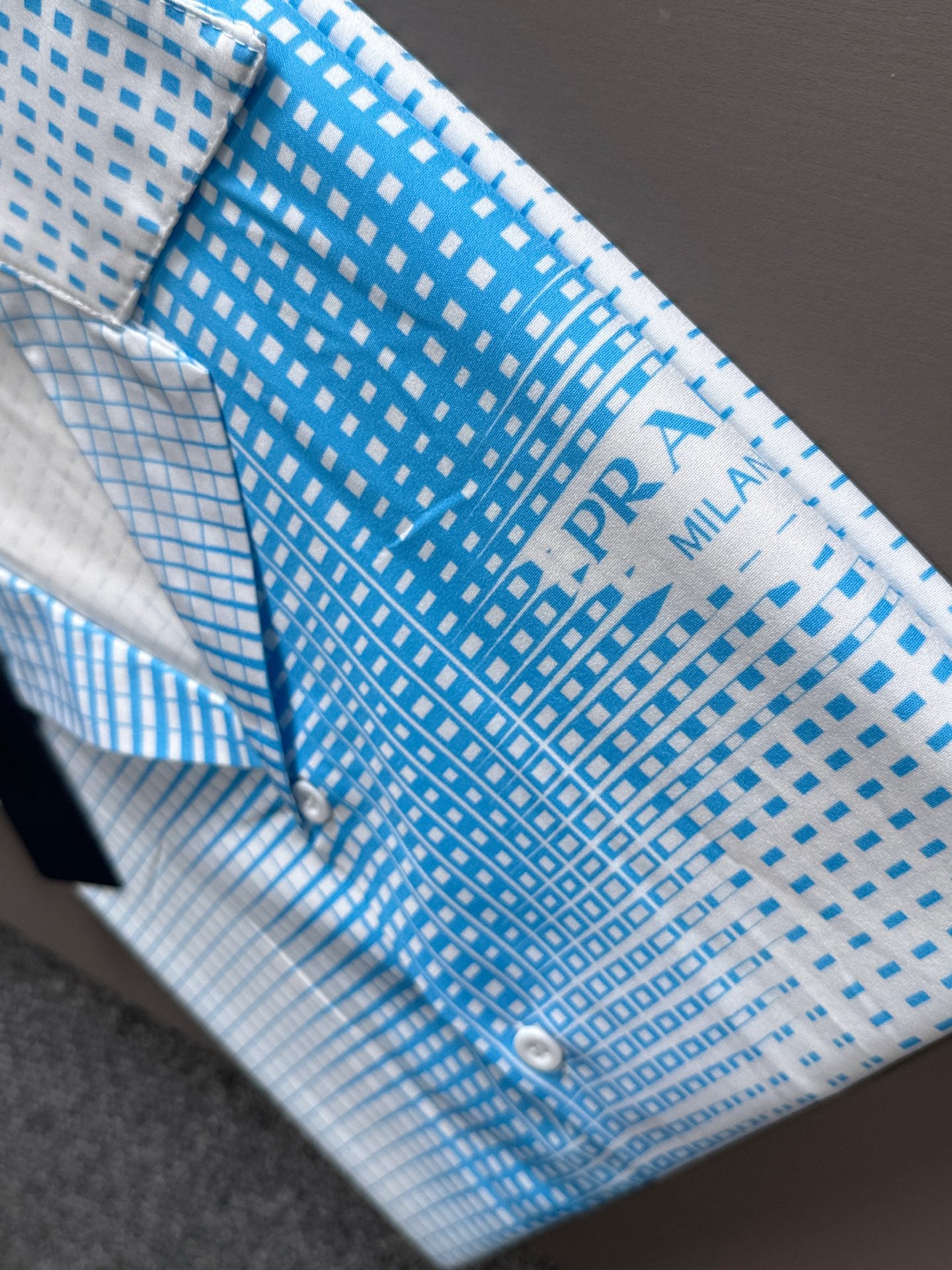 LuxluxHouse Best Quality Clothes Shirts&Polo Prada