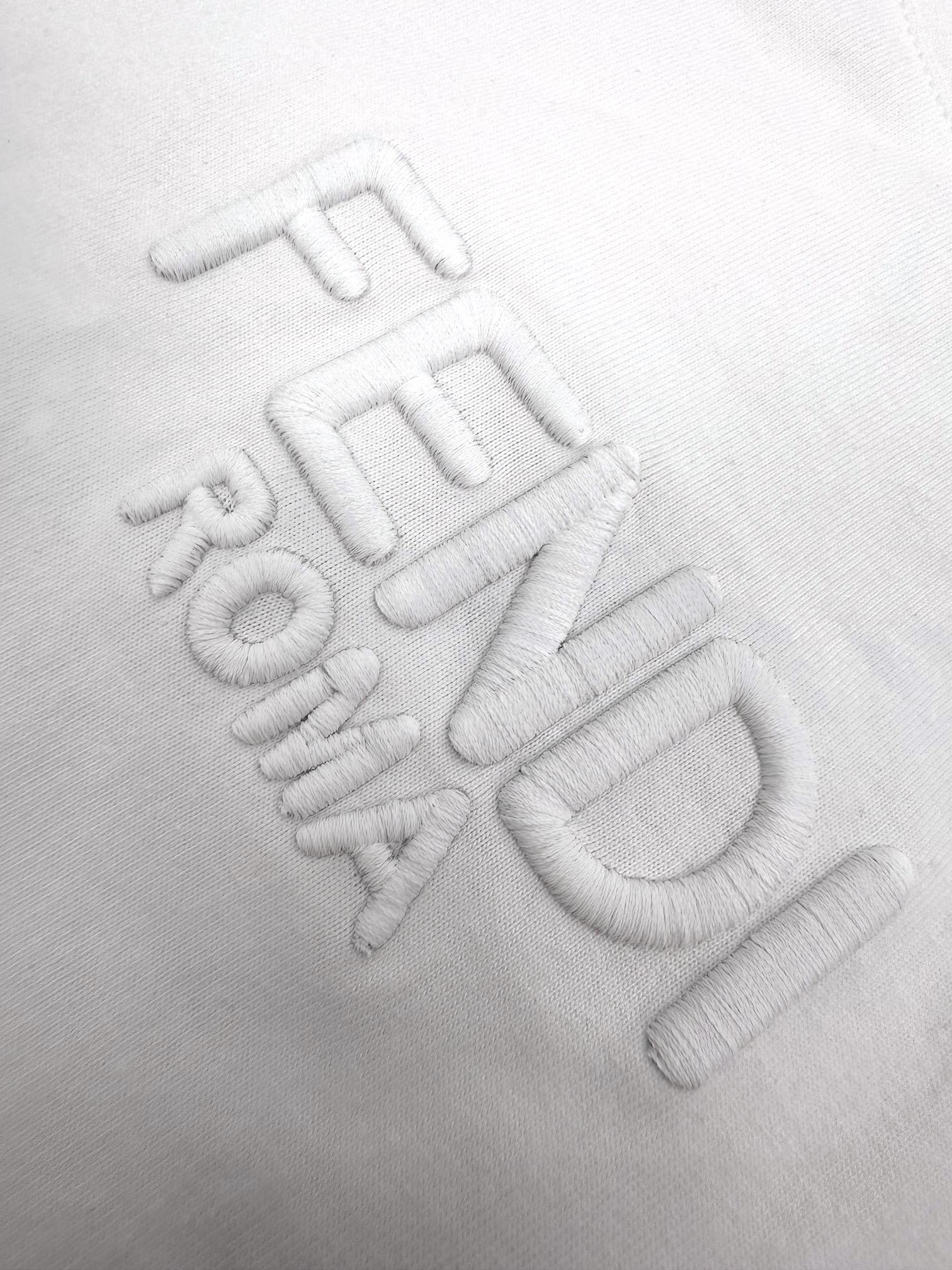 LuxluxHouse Best Quality Clothes Fendi T-shirt