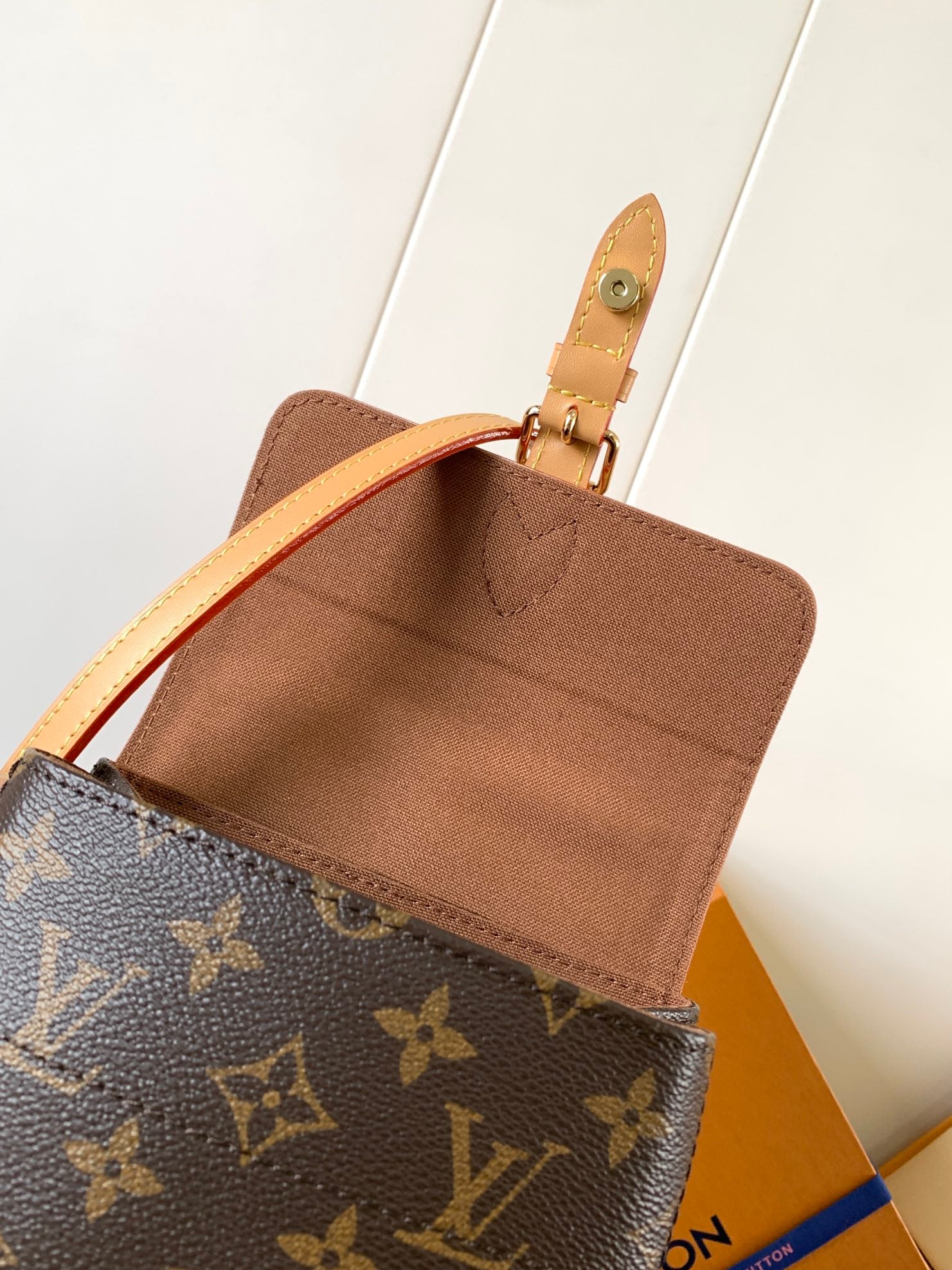 LuxluxHouse Best Quality Bags Louis Vuitton Men