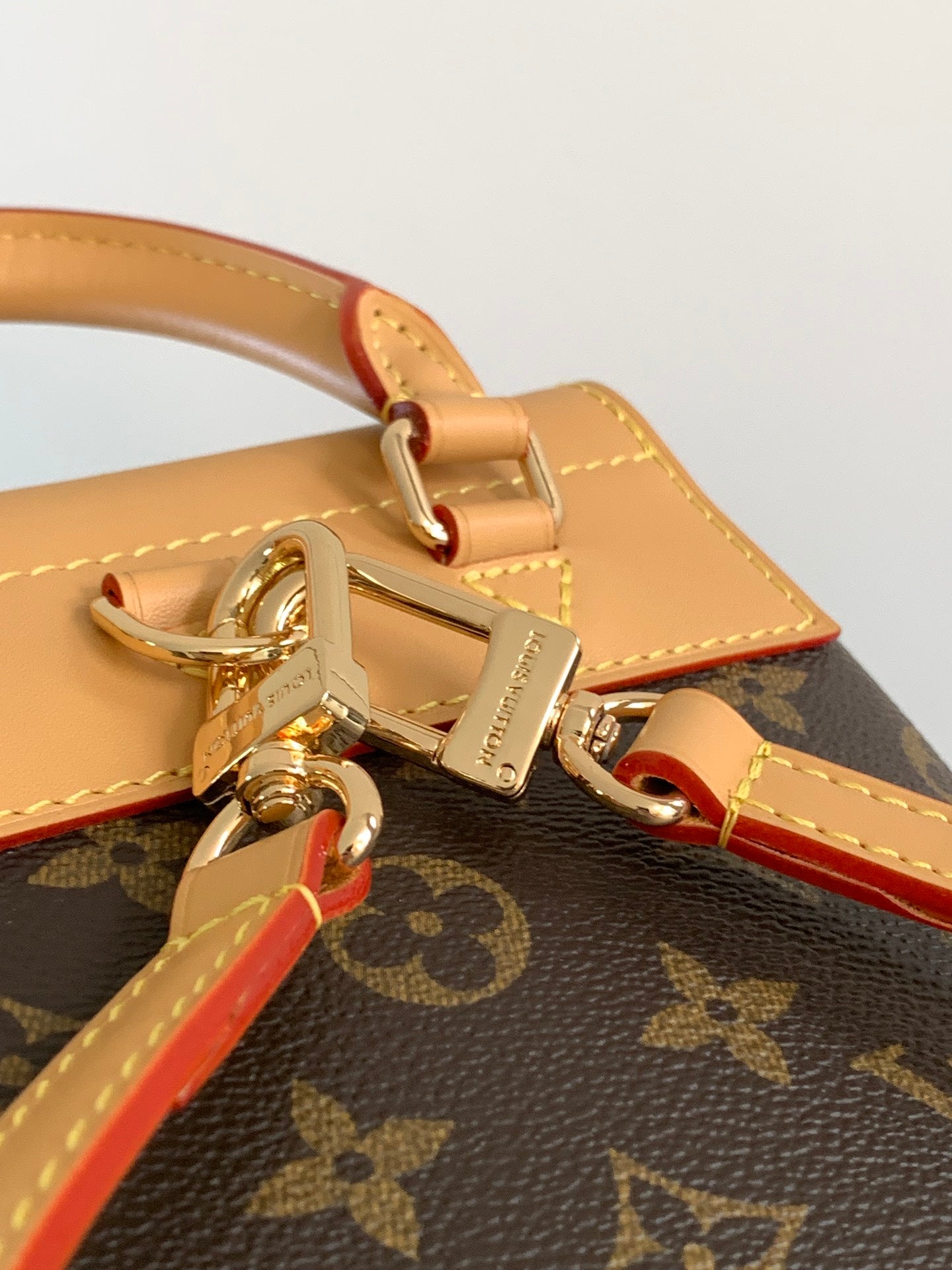LuxluxHouse Best Quality Bags Louis Vuitton Men