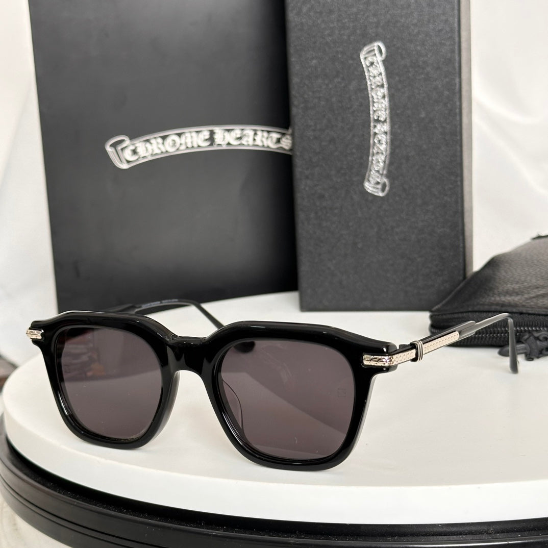 LuxluxHouse Best Quality Glasses Chrome Hearts
