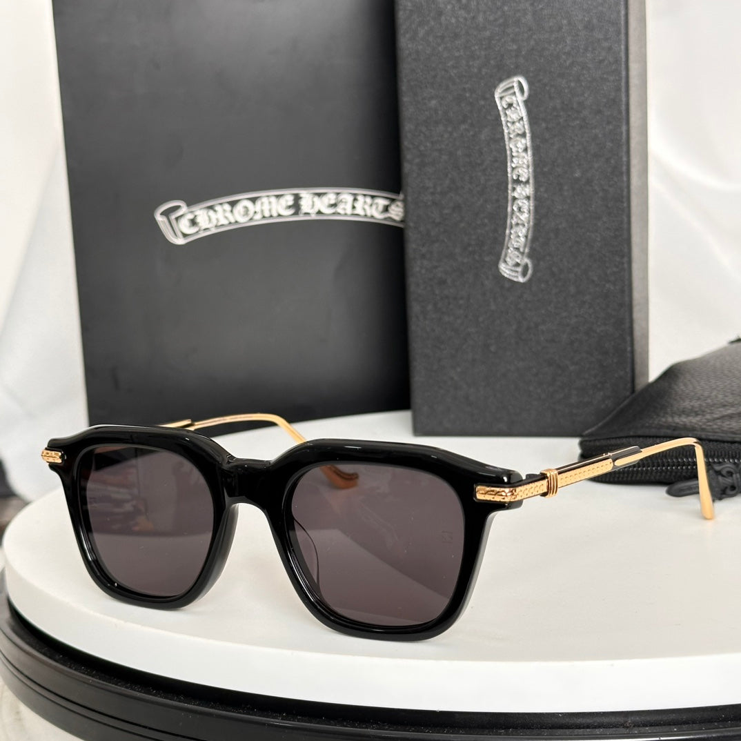 LuxluxHouse Best Quality Glasses Chrome Hearts