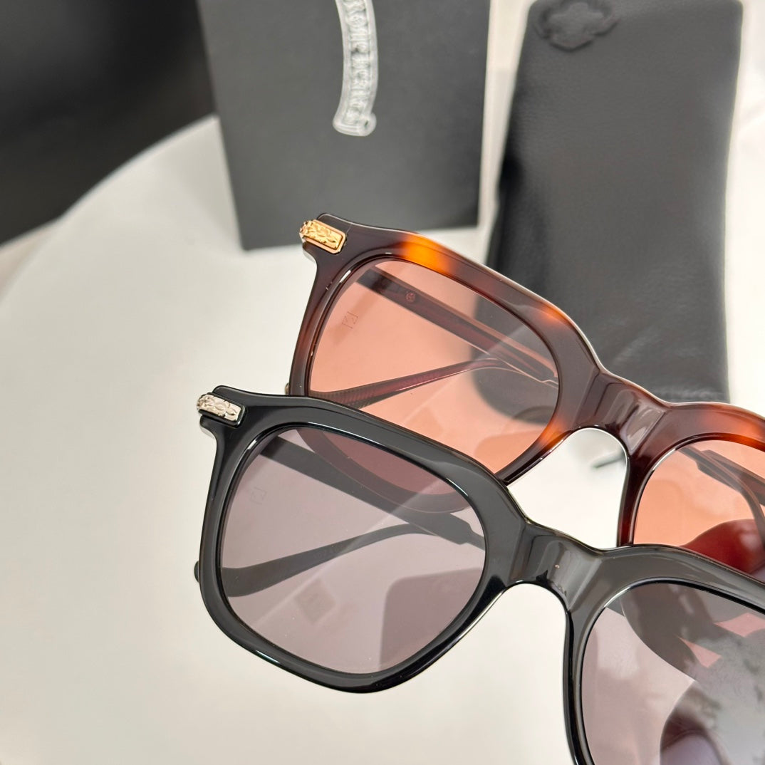 LuxluxHouse Best Quality Glasses Chrome Hearts