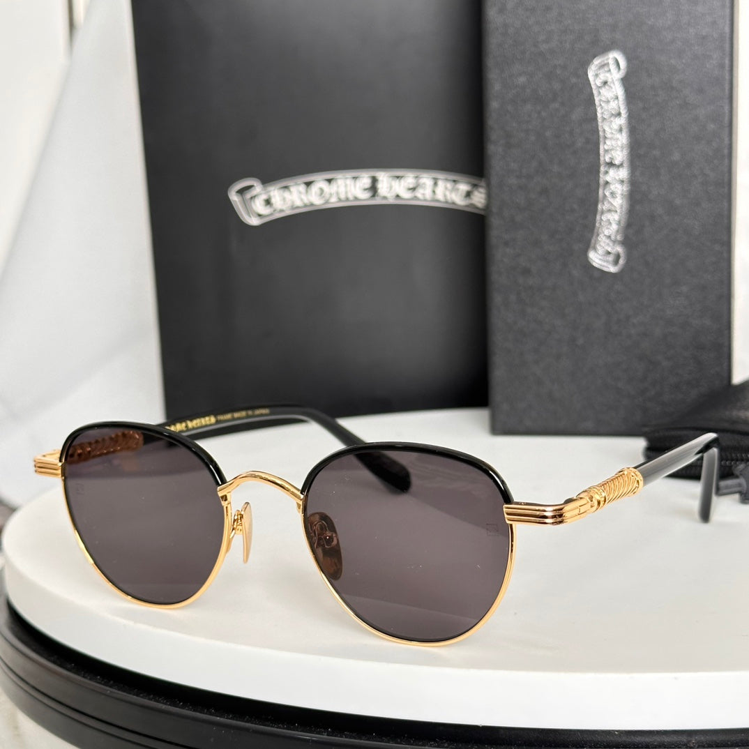 LuxluxHouse Best Quality Glasses Chrome Hearts