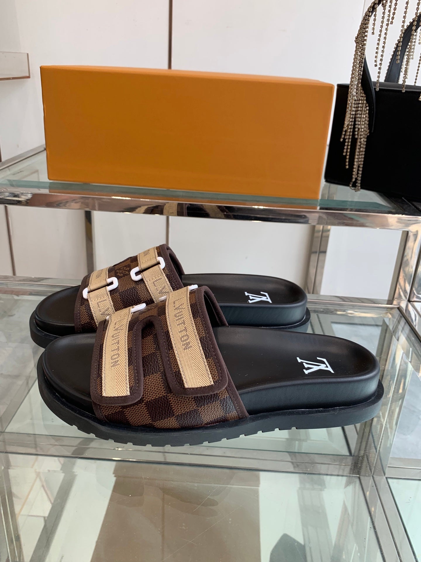LuxluxHouse Best Quality Sandals Louis Vuitton
