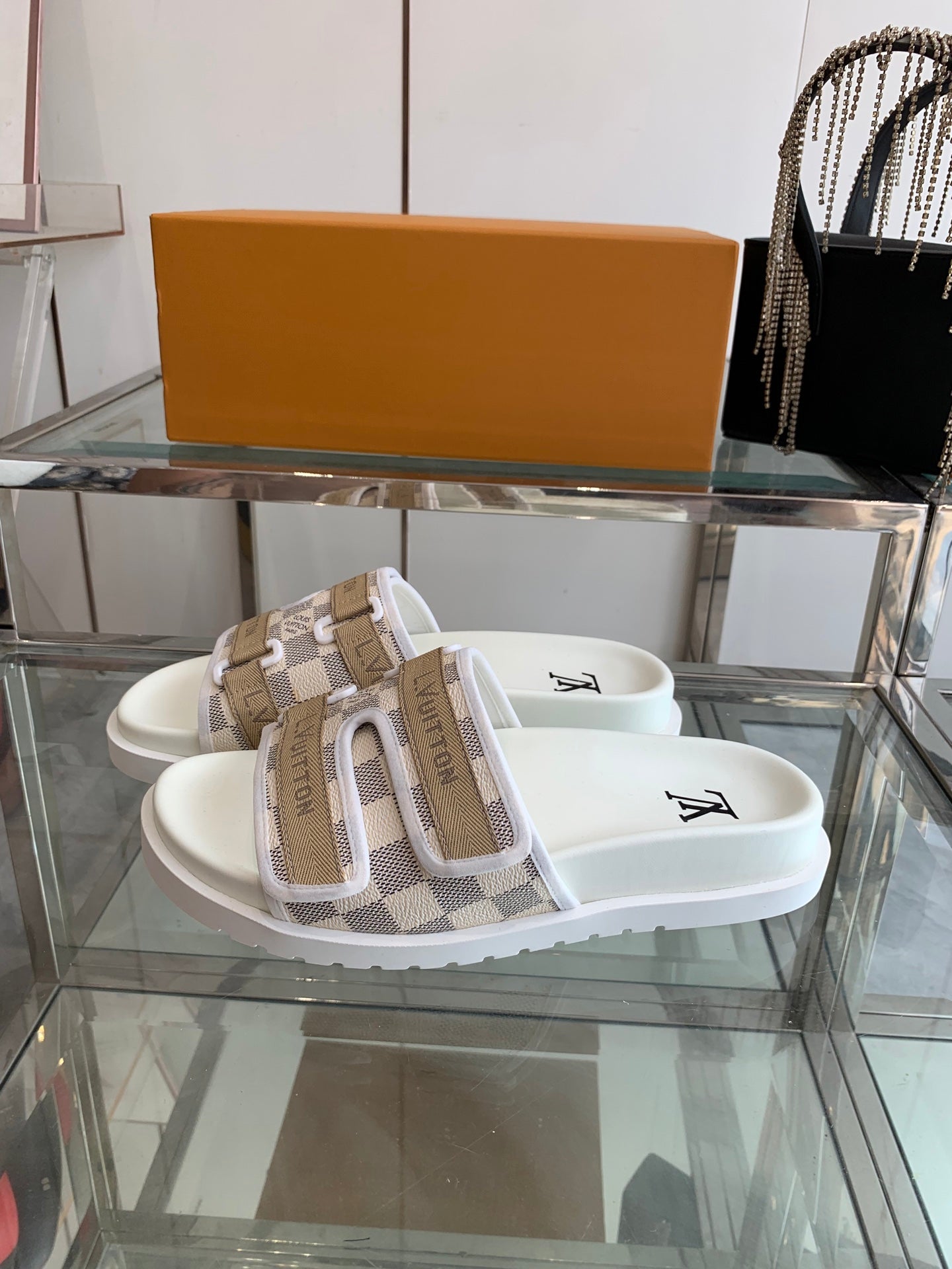 LuxluxHouse Best Quality Sandals Louis Vuitton