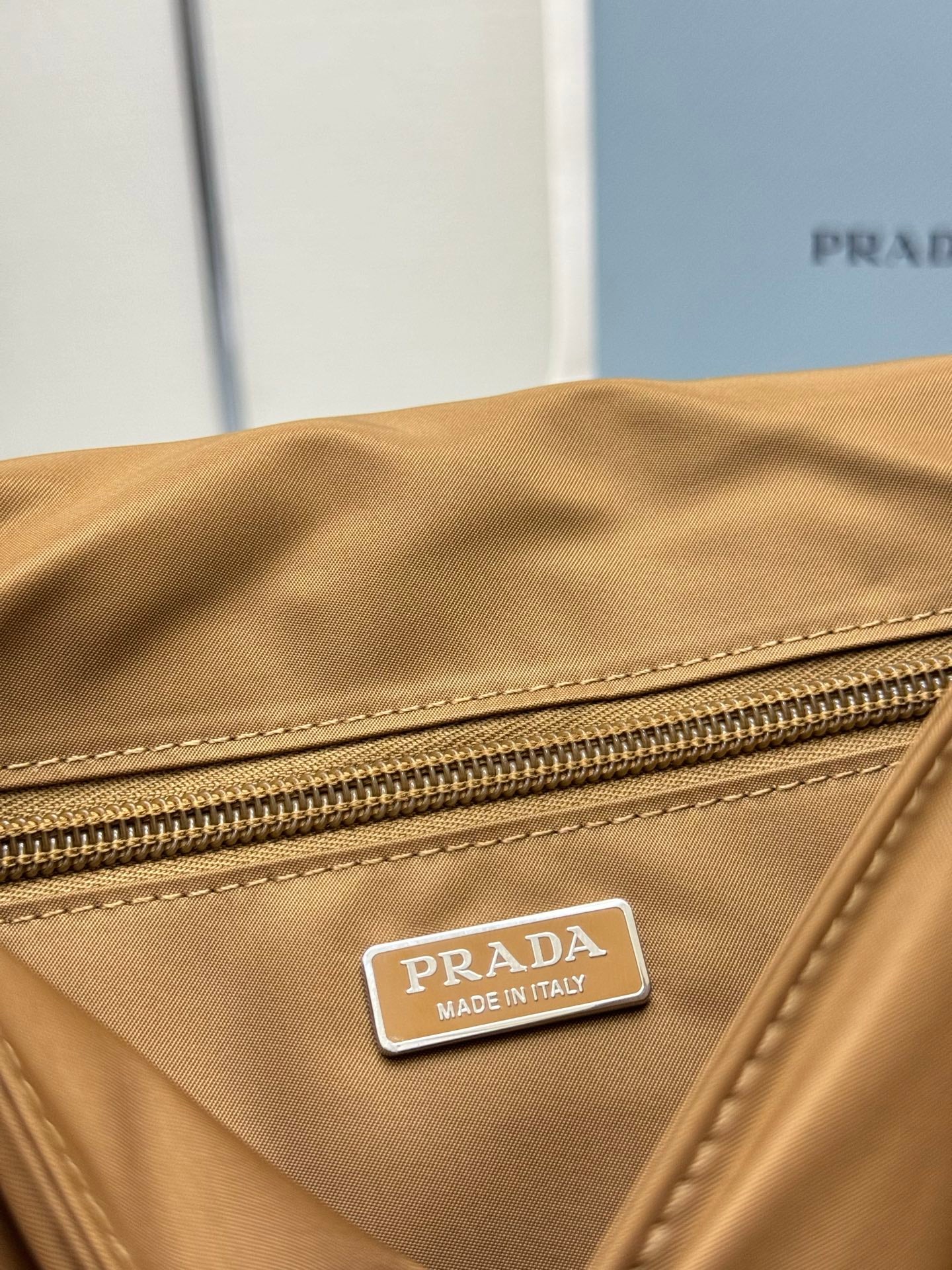 LuxluxHouse Best Quality Bags Prada Women Men