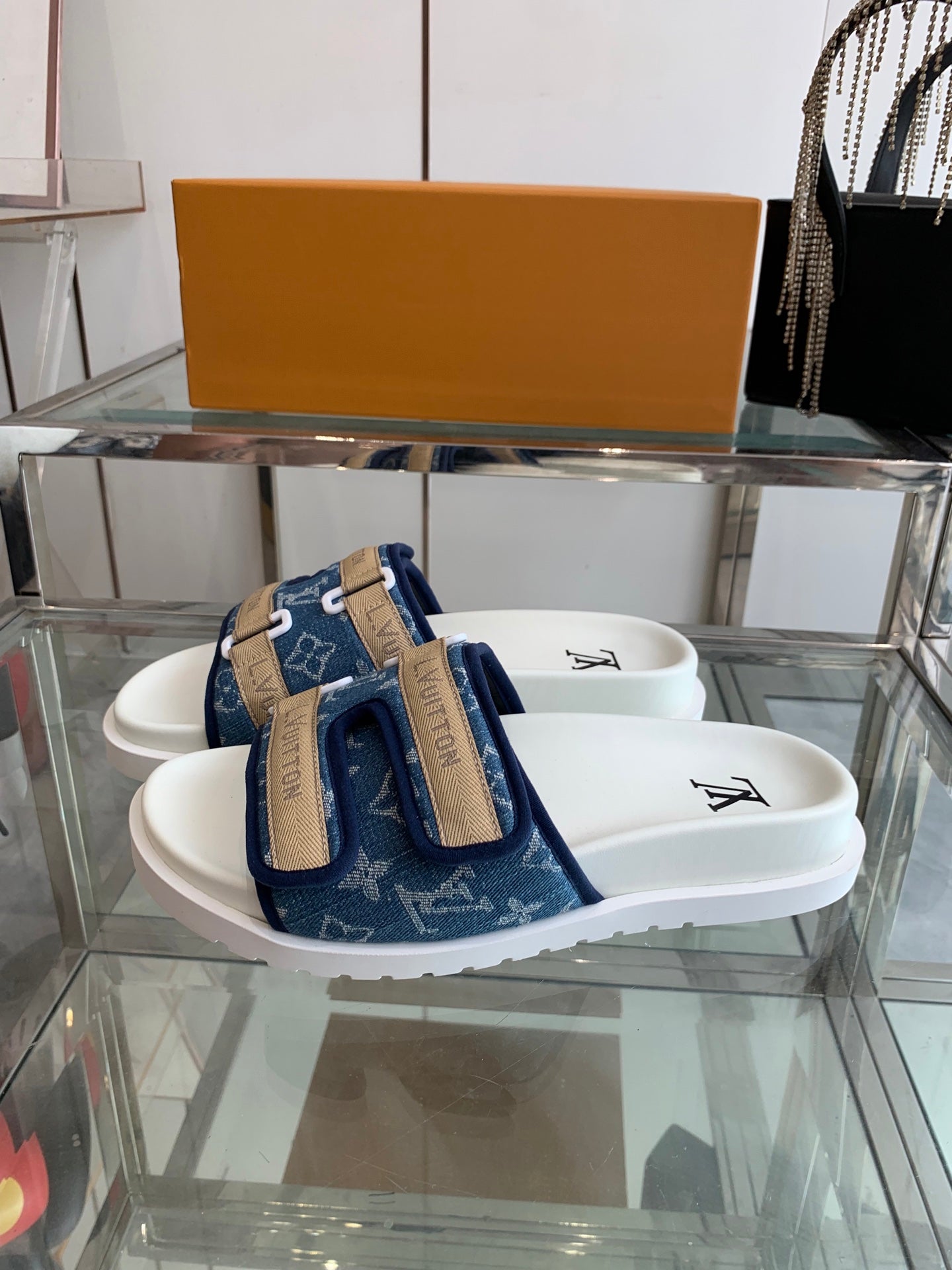 LuxluxHouse Best Quality Sandals Louis Vuitton